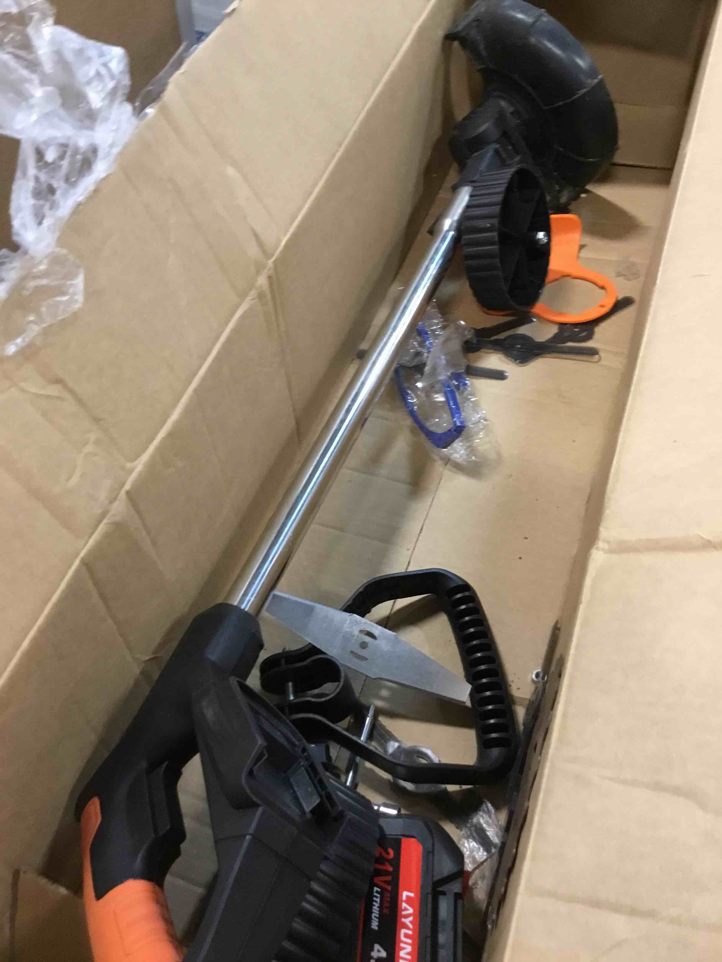 https://s3.amazonaws.com/lotting-images-prod/bidfta/GRA0170824_1730989074281.jpeg
