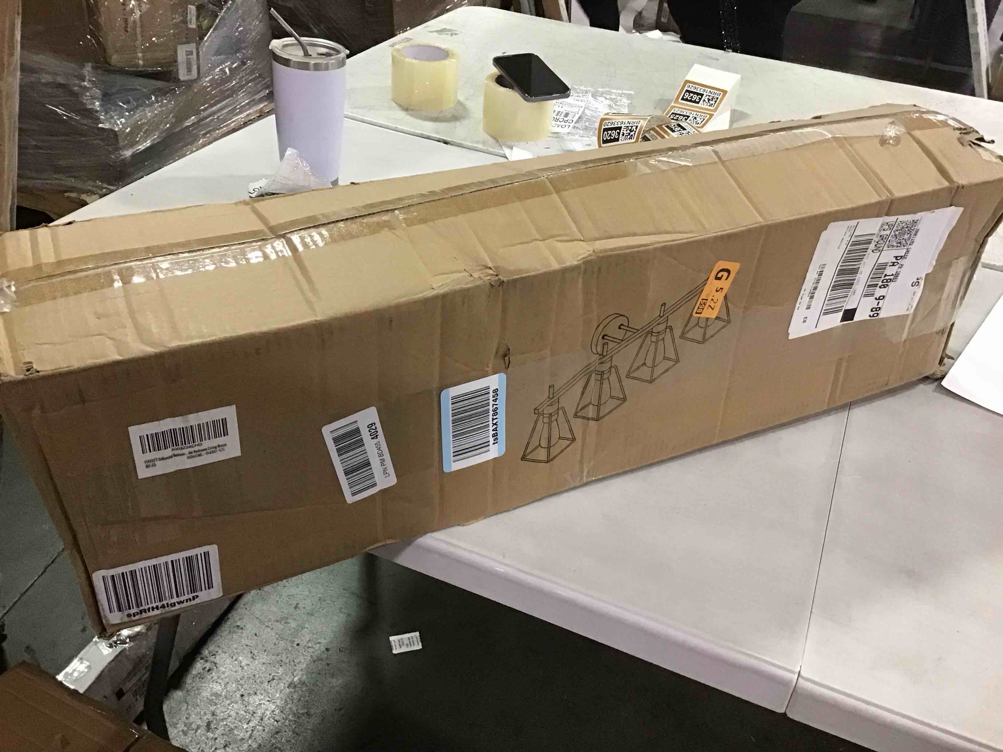 https://s3.amazonaws.com/lotting-images-prod/bidfta/GRA0172054_1732723440643.jpeg