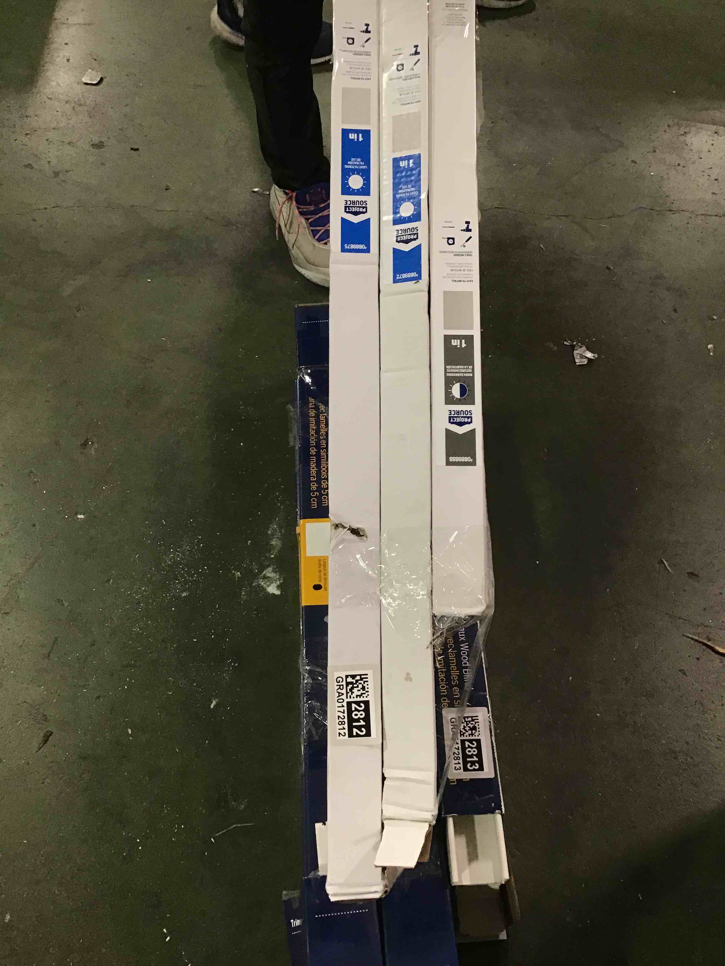 https://s3.amazonaws.com/lotting-images-prod/bidfta/GRA0172812_1730841695168.jpeg