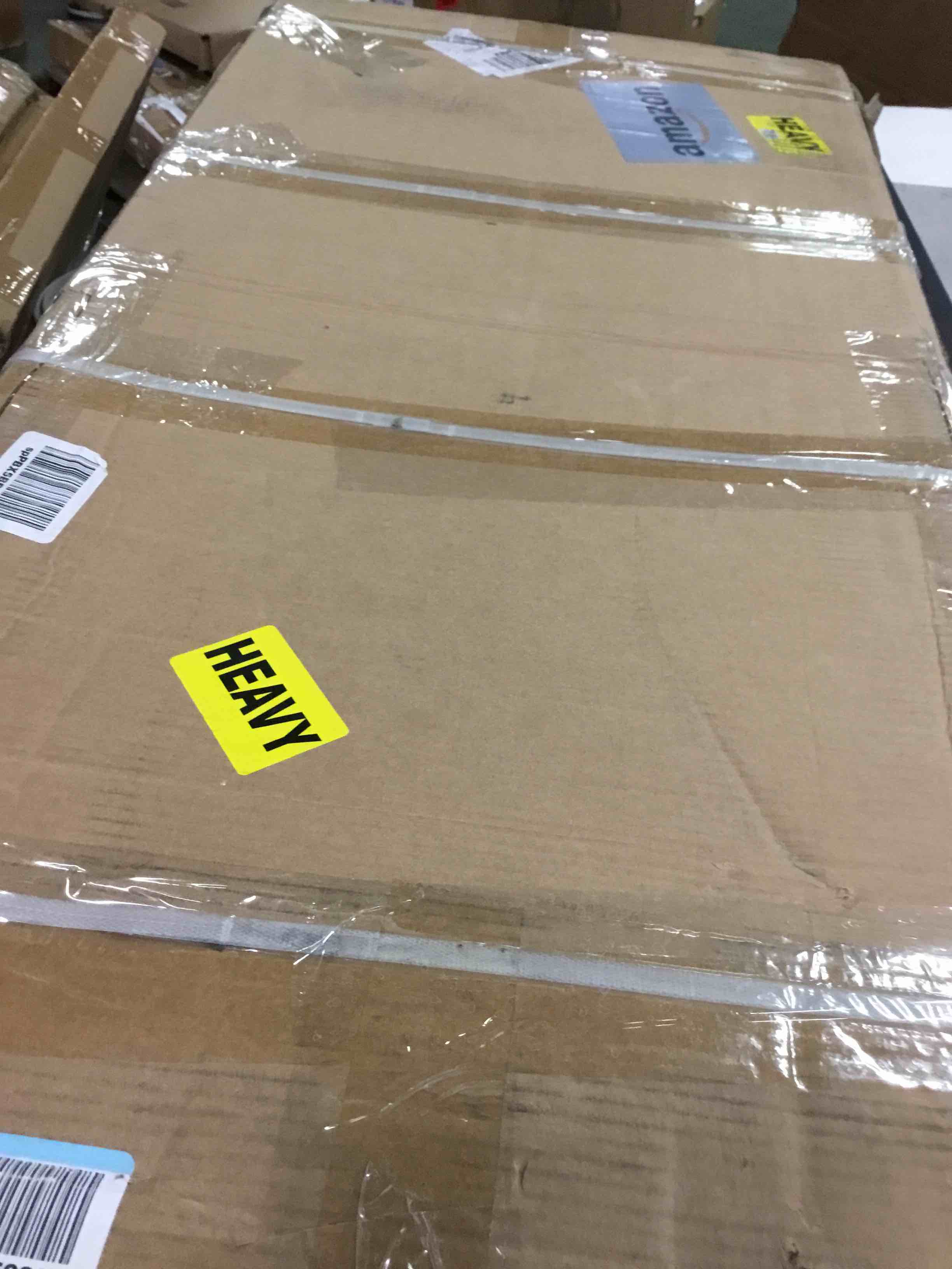 https://s3.amazonaws.com/lotting-images-prod/bidfta/GRA0173368_1729800976250.jpeg