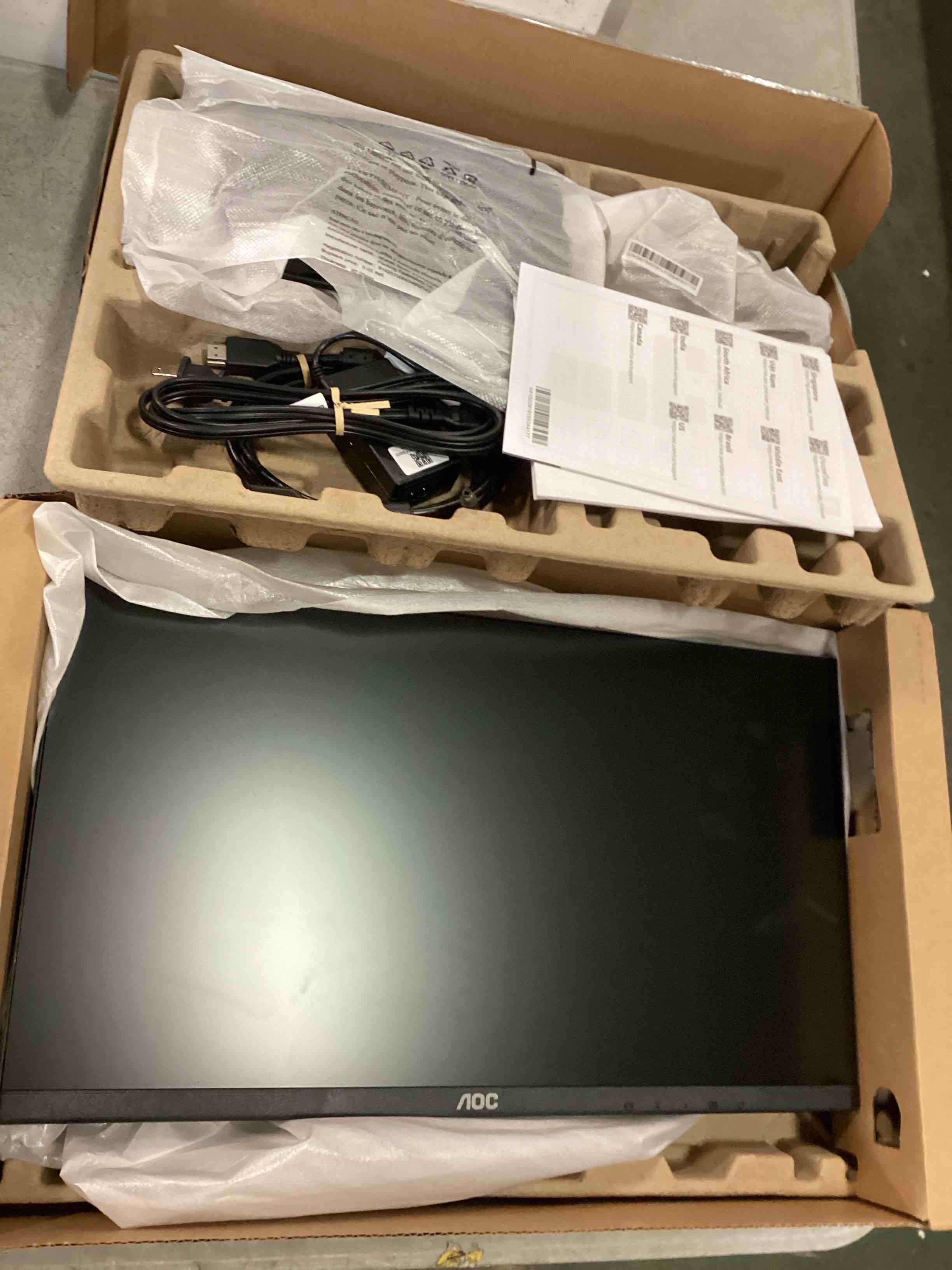 https://s3.amazonaws.com/lotting-images-prod/bidfta/GRA0174484_1732723320515.jpeg