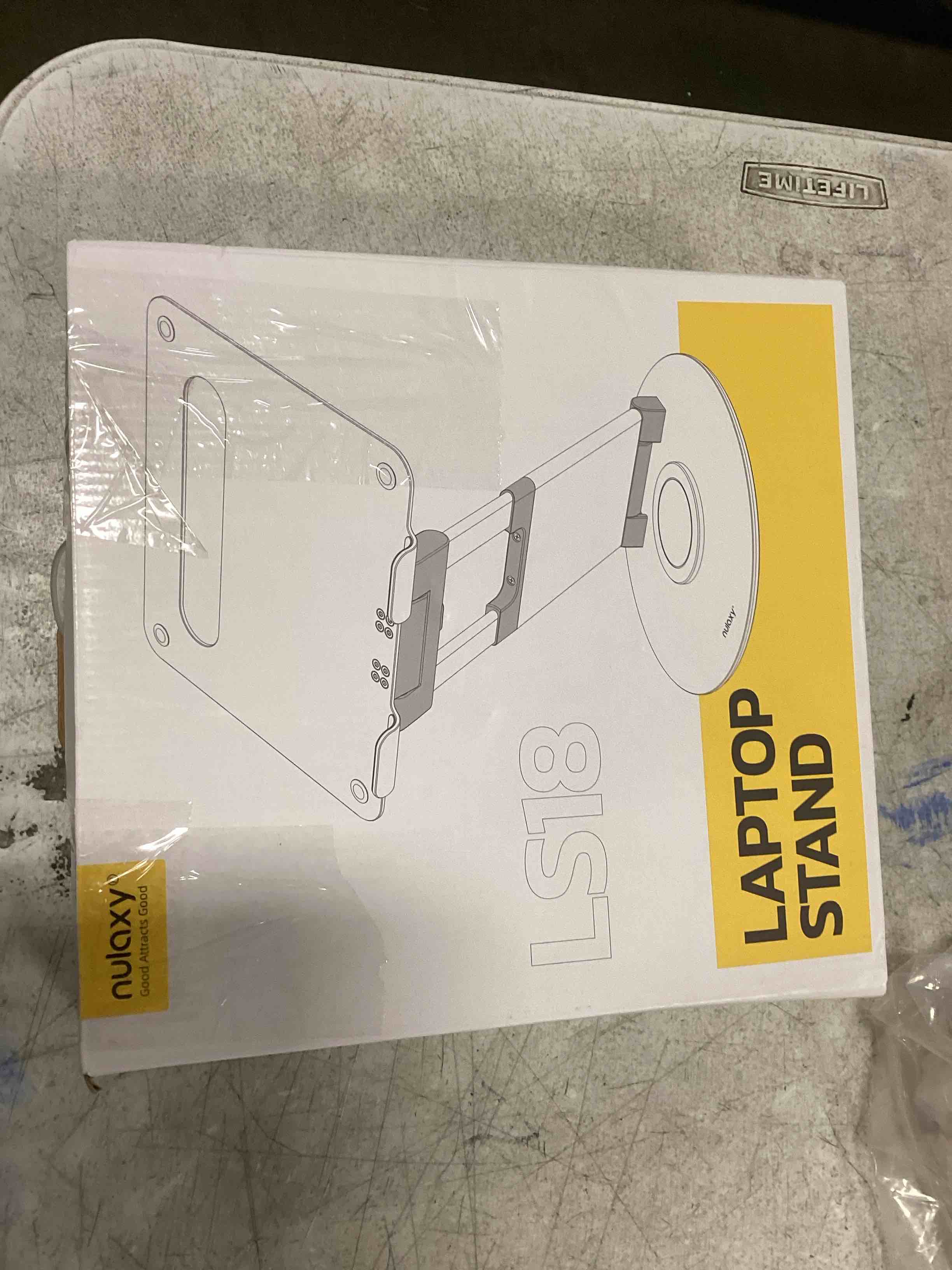 https://s3.amazonaws.com/lotting-images-prod/bidfta/GRA0175893_1732116844704.jpeg