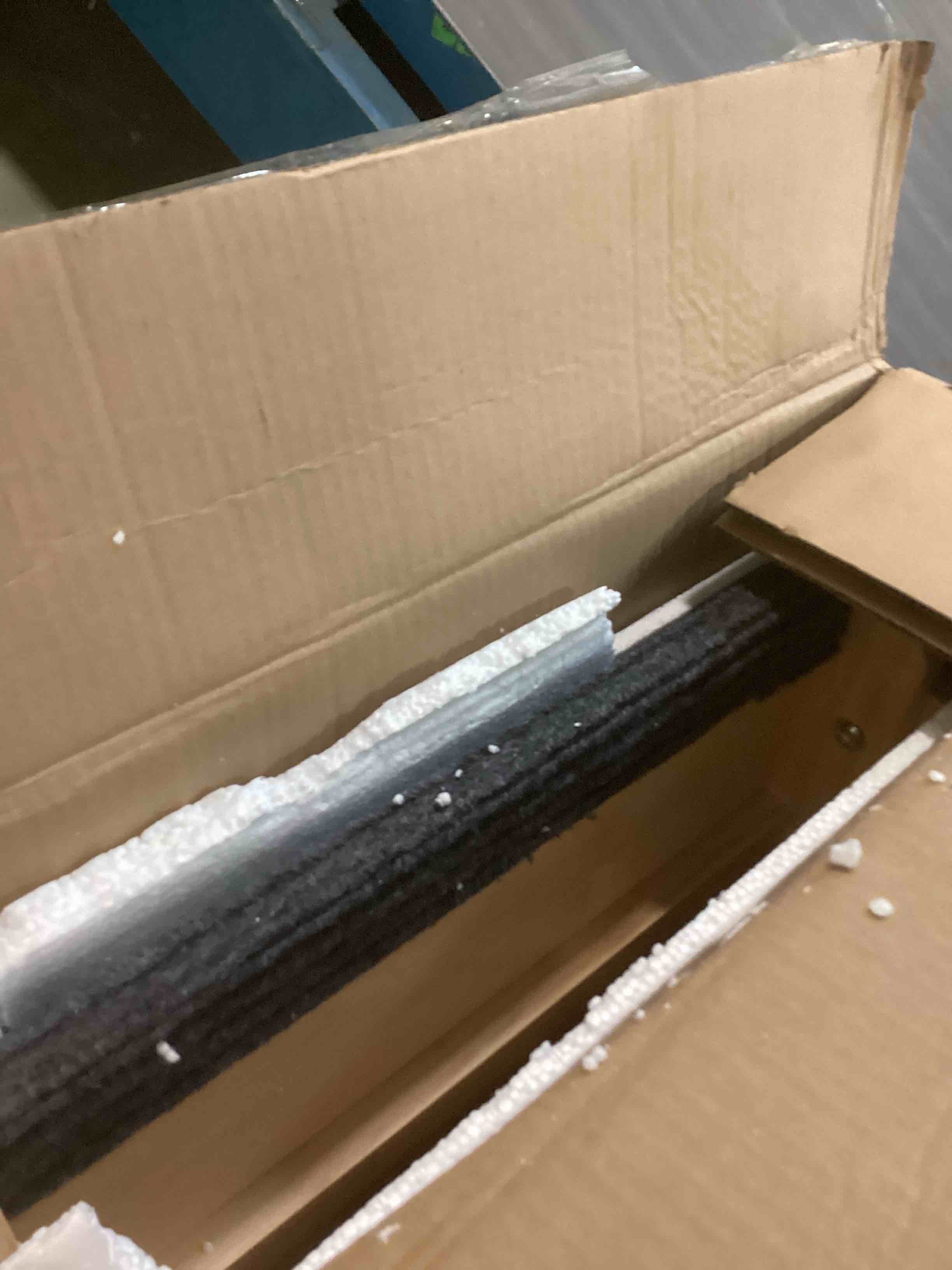 https://s3.amazonaws.com/lotting-images-prod/bidfta/GRA0176940_1732718605417.jpeg