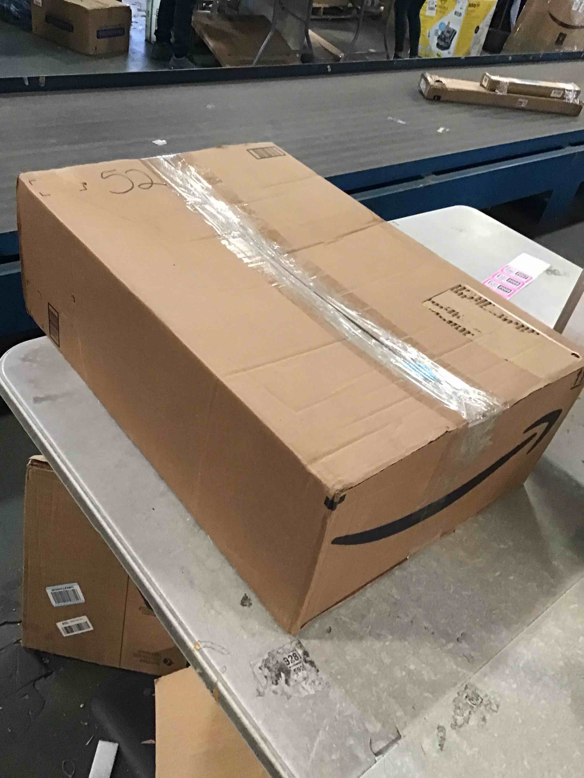 https://s3.amazonaws.com/lotting-images-prod/bidfta/GRA0177102_1732649862387.jpeg