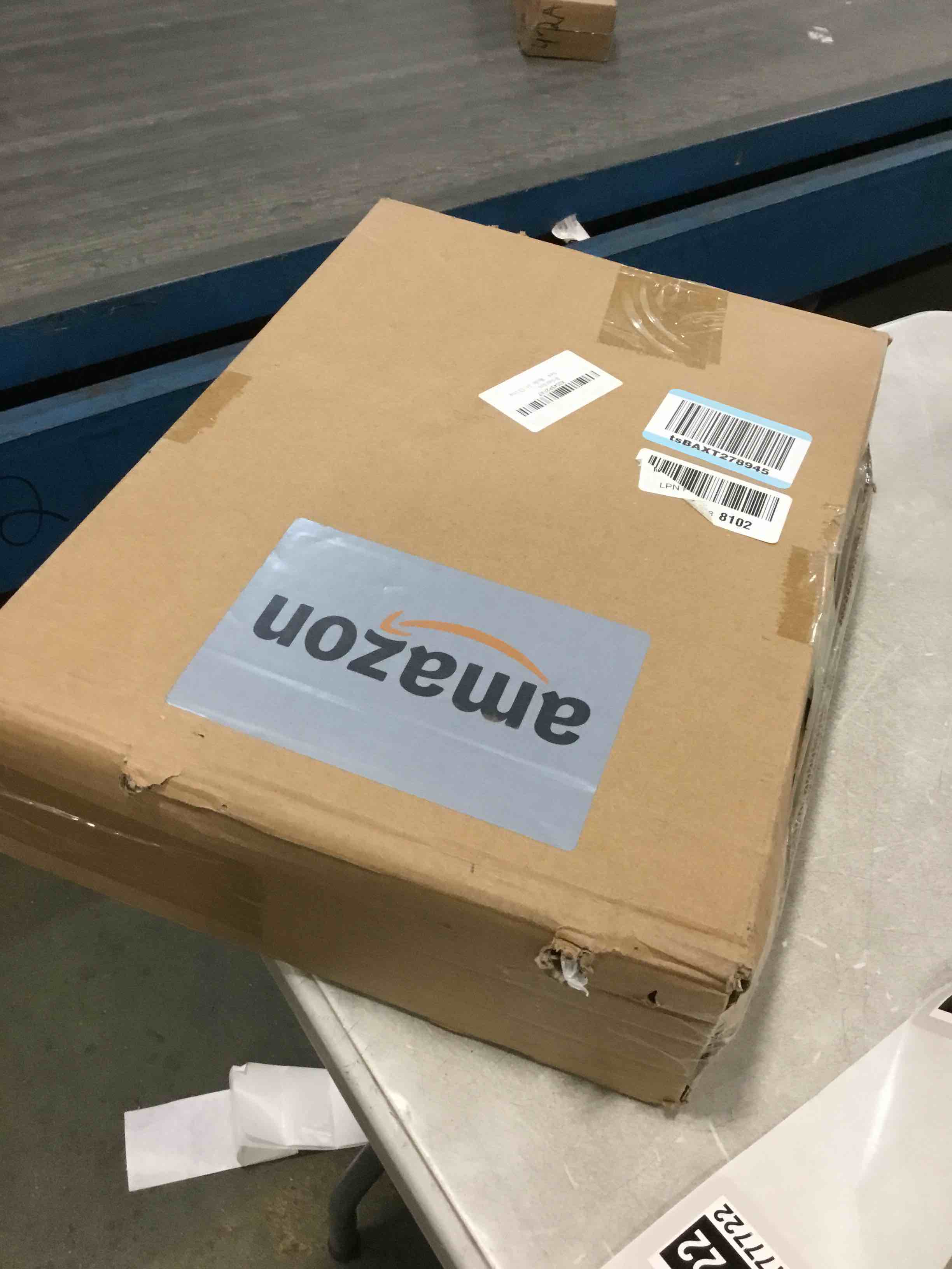 https://s3.amazonaws.com/lotting-images-prod/bidfta/GRA0177719_1732076401877.jpeg