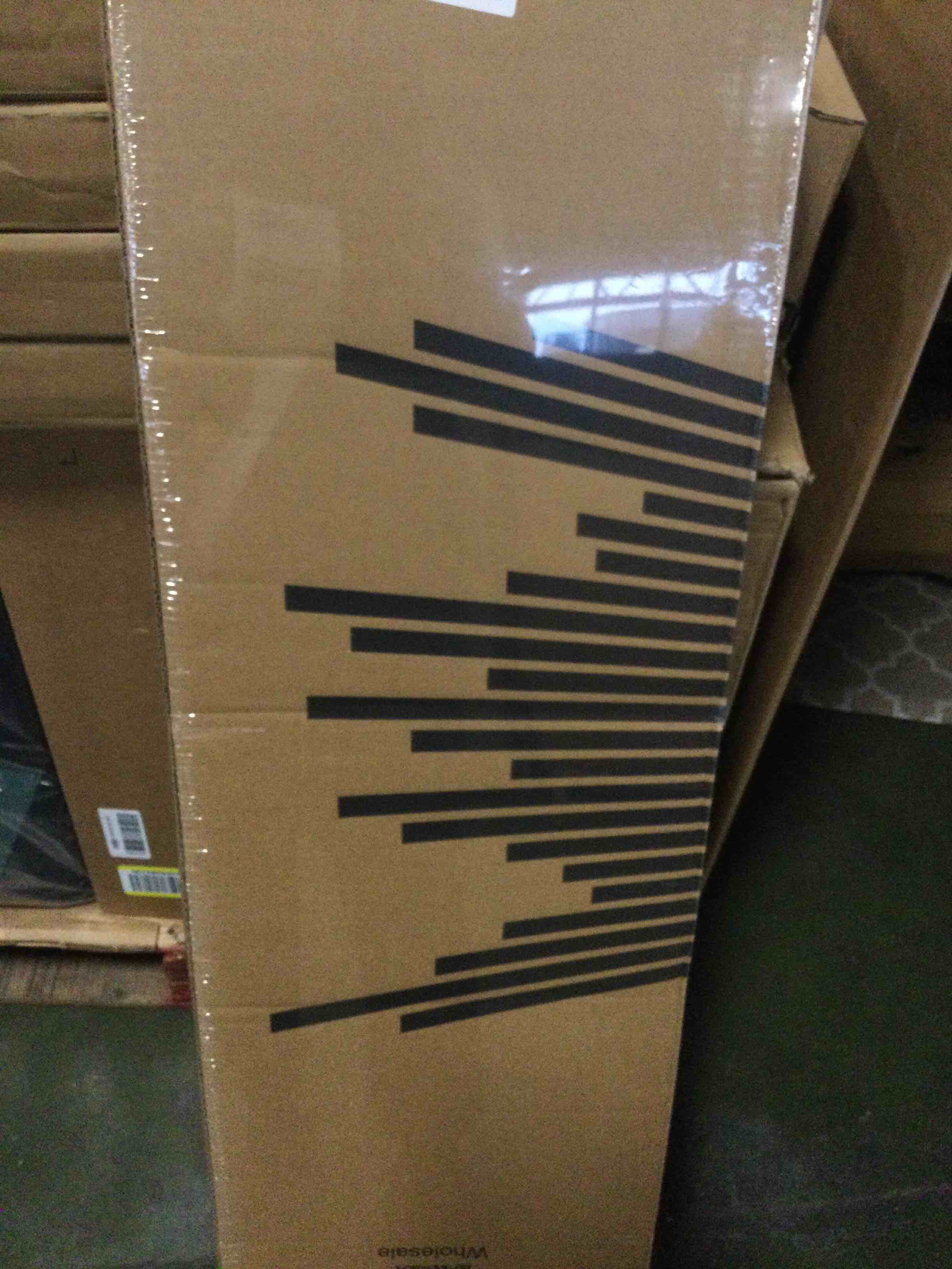 https://s3.amazonaws.com/lotting-images-prod/bidfta/GRA0179200_1730379006095.jpeg