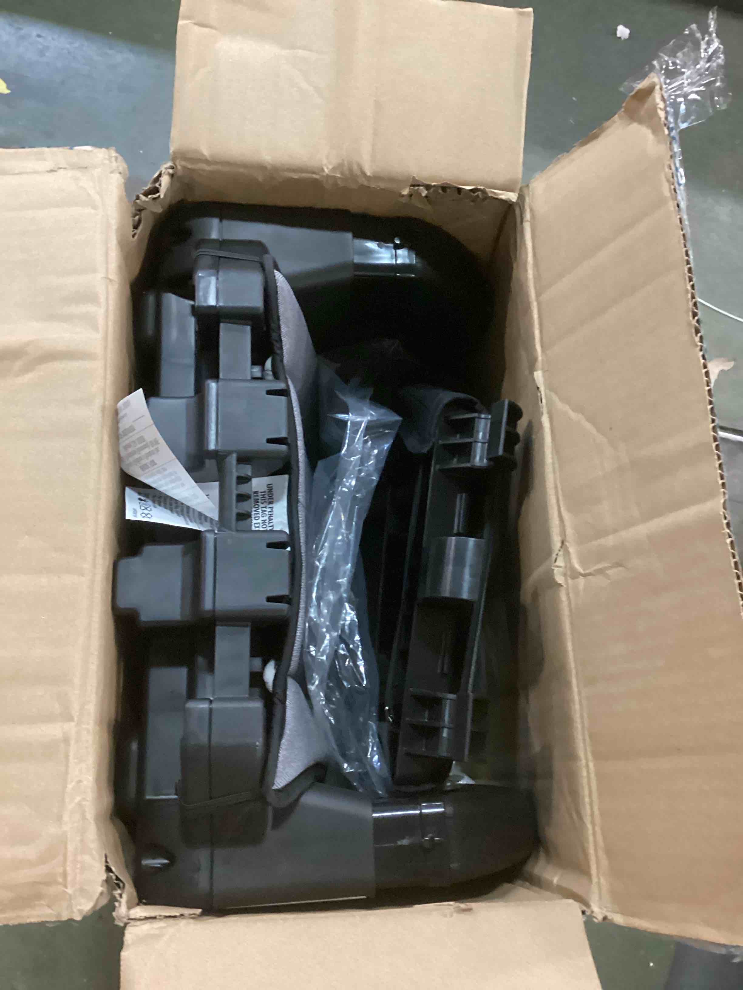 https://s3.amazonaws.com/lotting-images-prod/bidfta/GRA0180037_1733961211283.jpeg