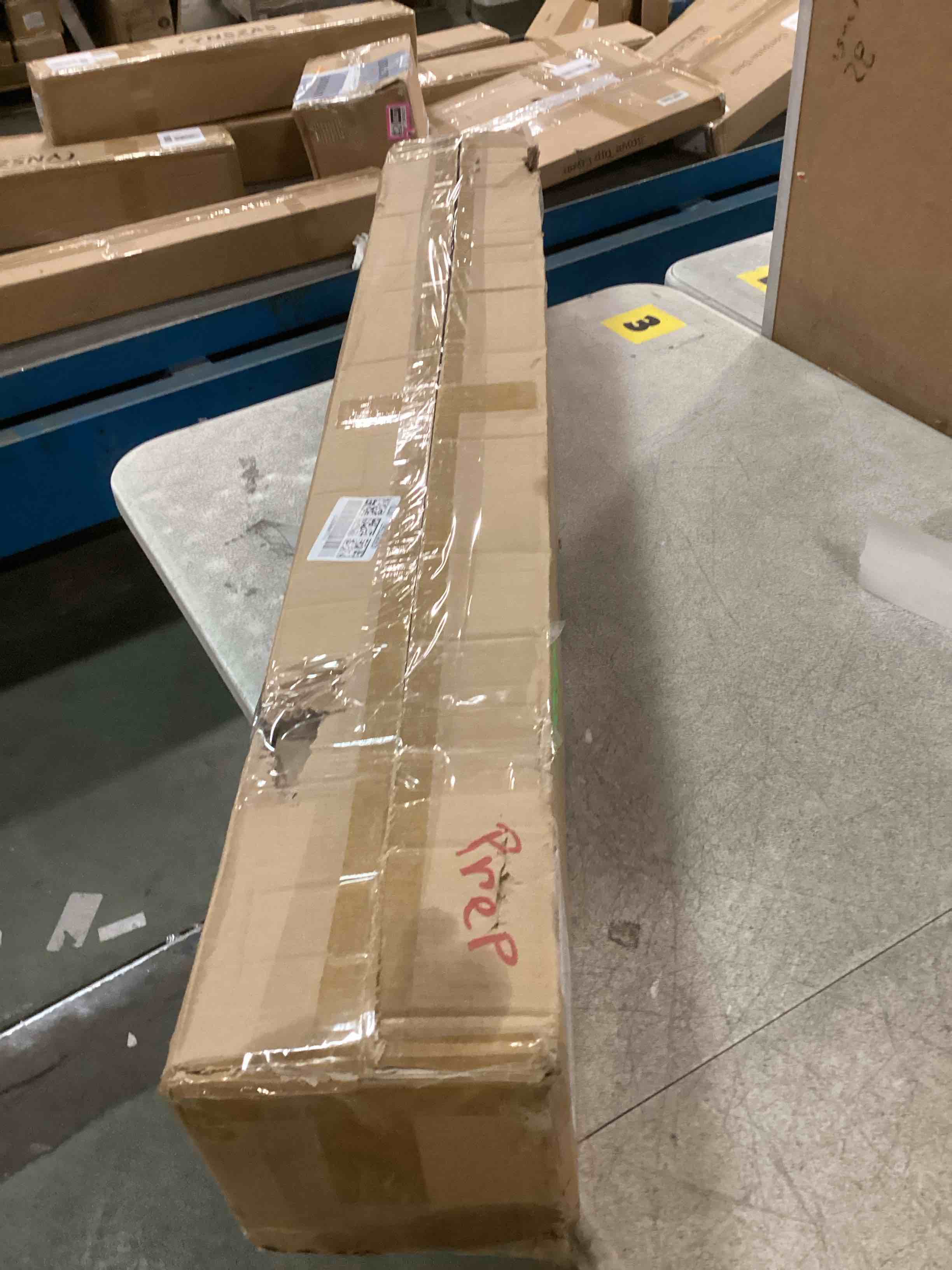 https://s3.amazonaws.com/lotting-images-prod/bidfta/GRA0180188_1733887059793.jpeg