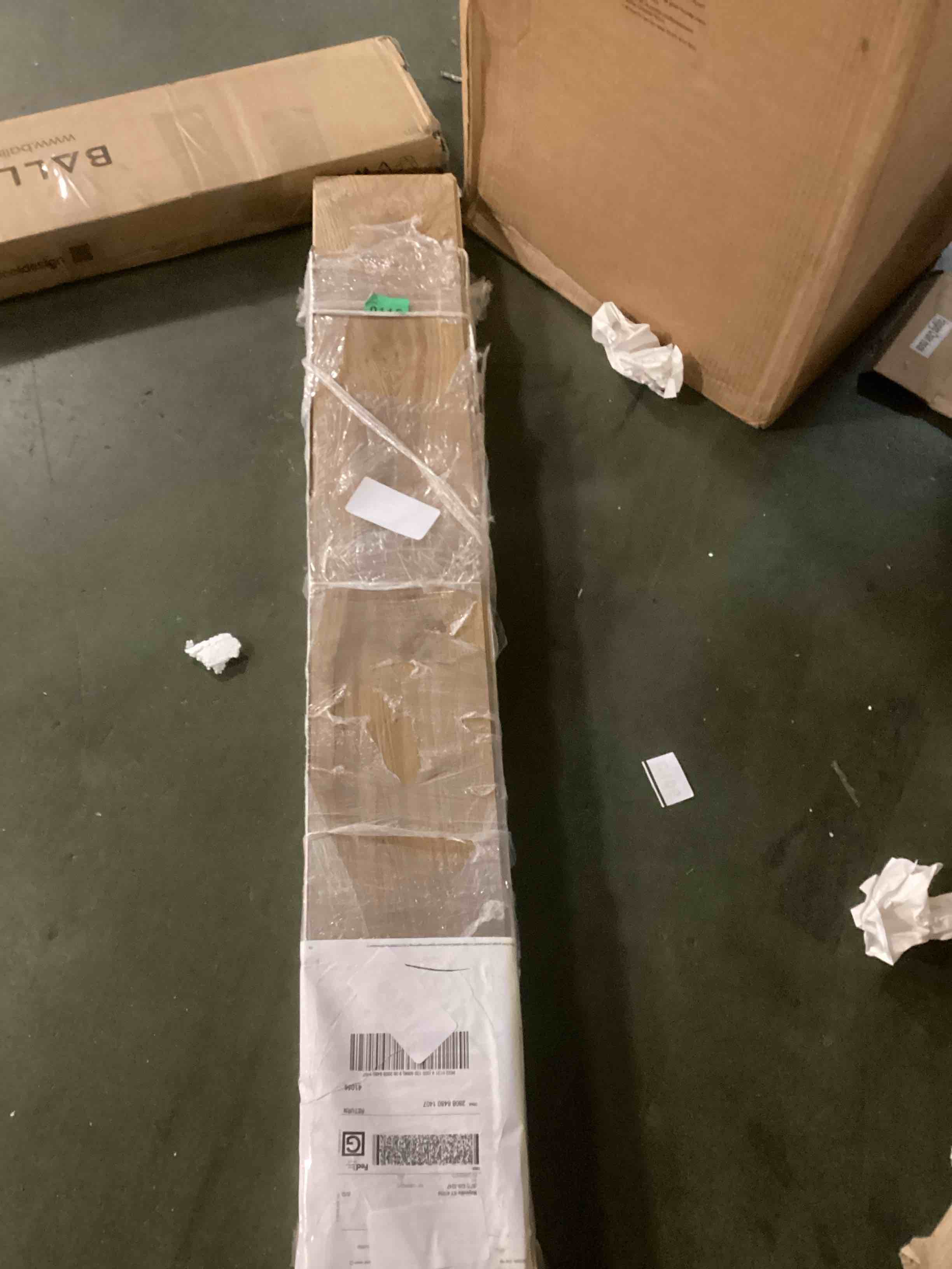https://s3.amazonaws.com/lotting-images-prod/bidfta/GRA0180408_1733455203923.jpeg