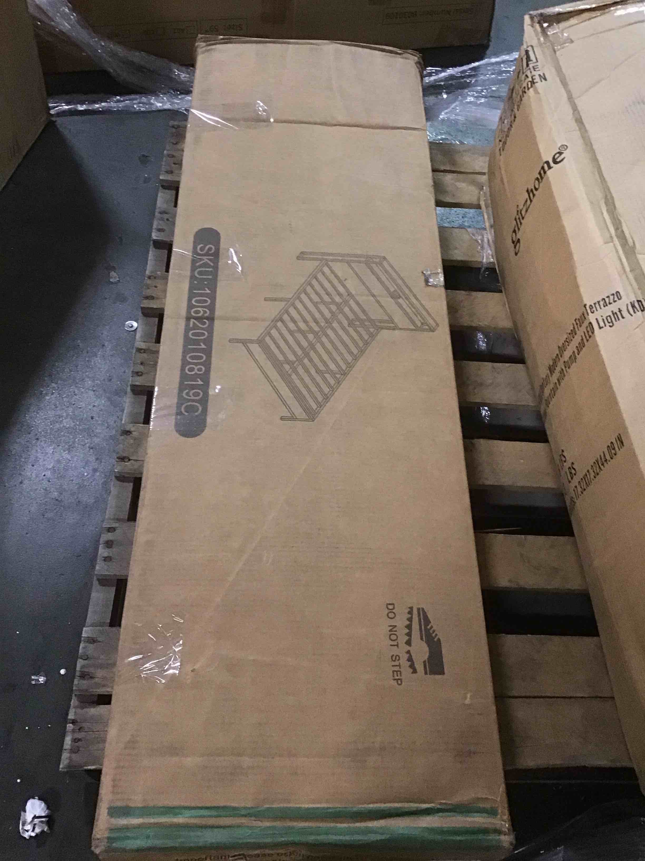 https://s3.amazonaws.com/lotting-images-prod/bidfta/GRA0180607_1733276000046.jpeg