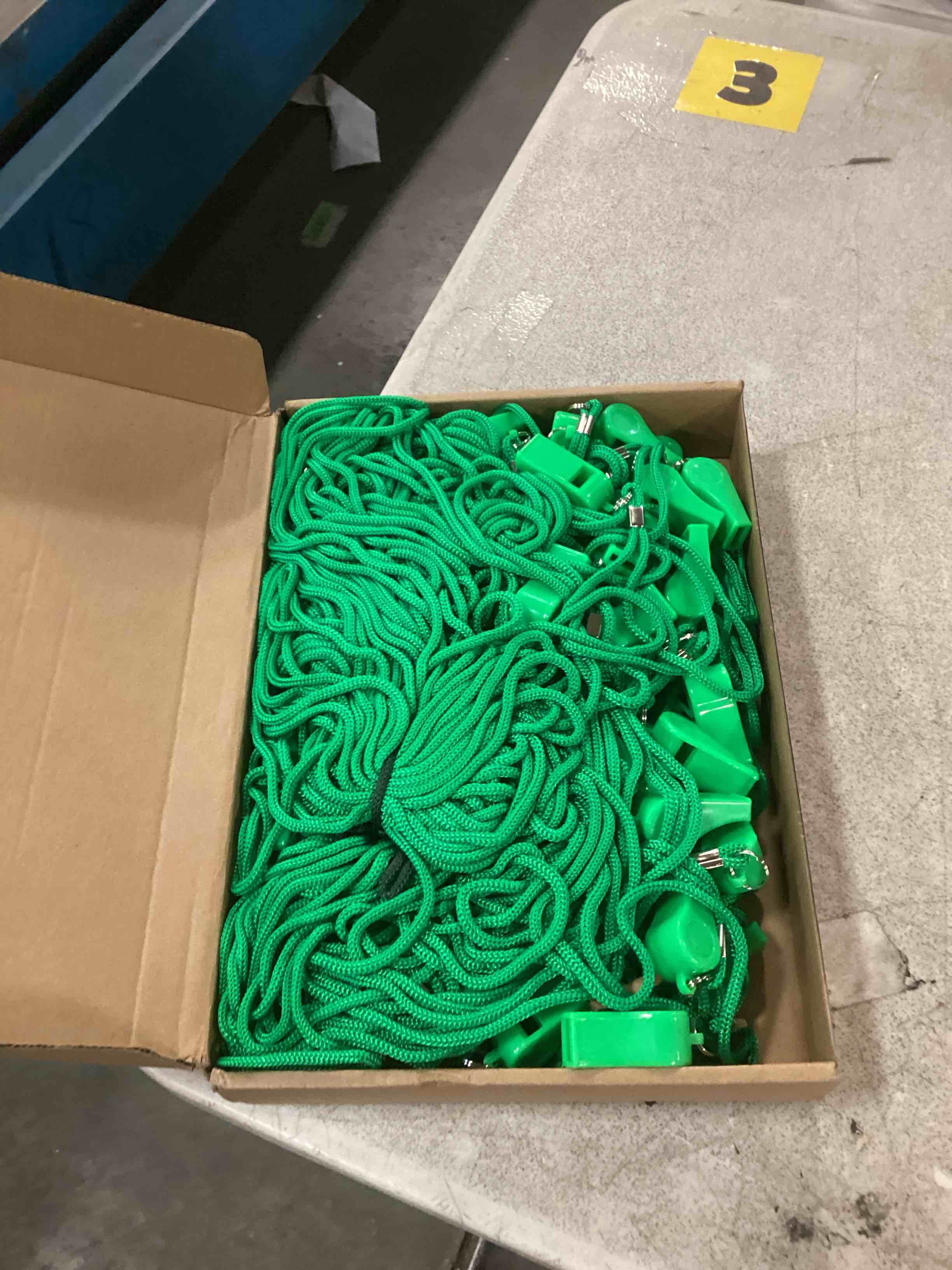 https://s3.amazonaws.com/lotting-images-prod/bidfta/GRA0180714_1733200996829.jpeg