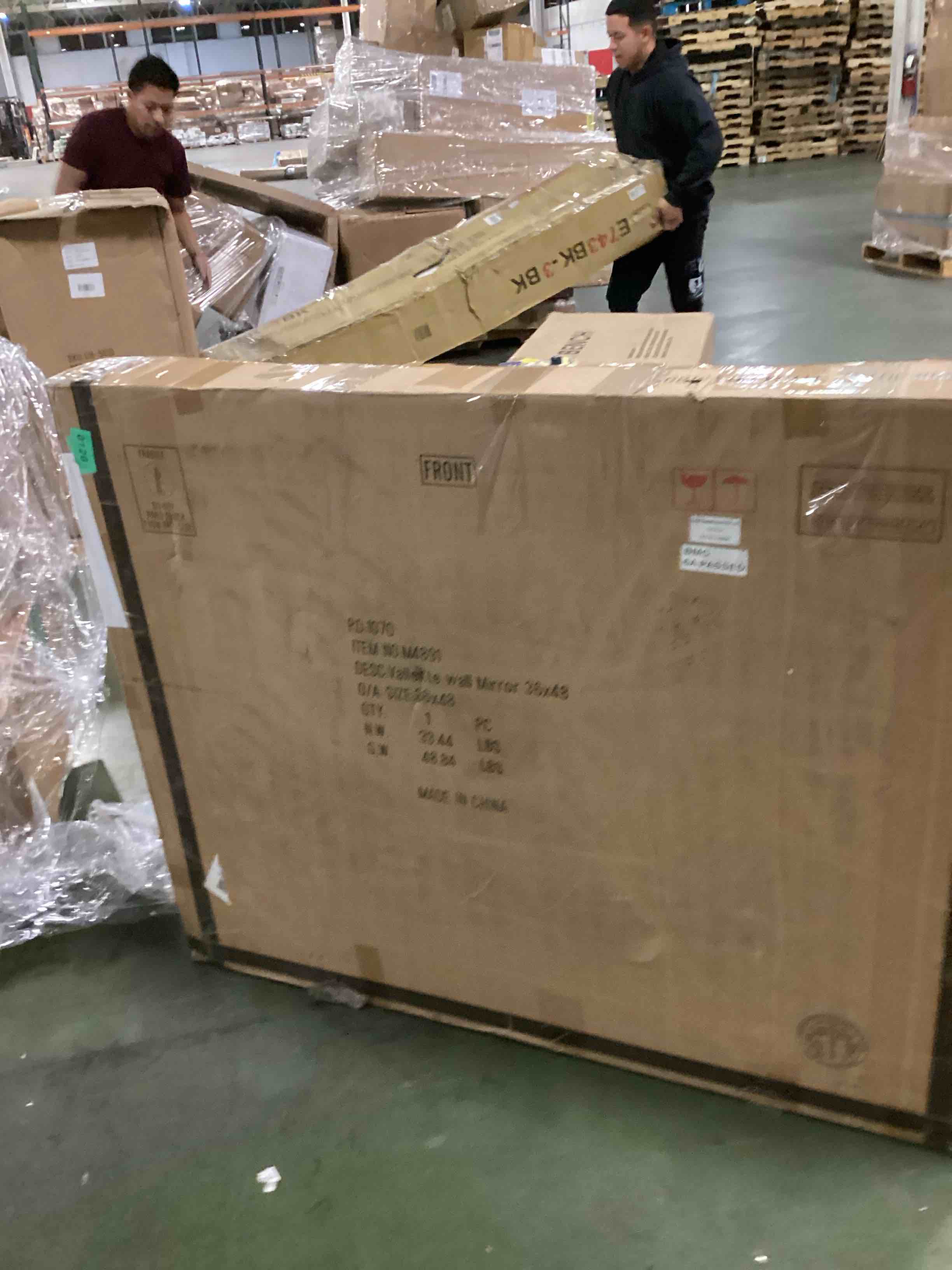 https://s3.amazonaws.com/lotting-images-prod/bidfta/GRA0180983_1732922122809.jpeg