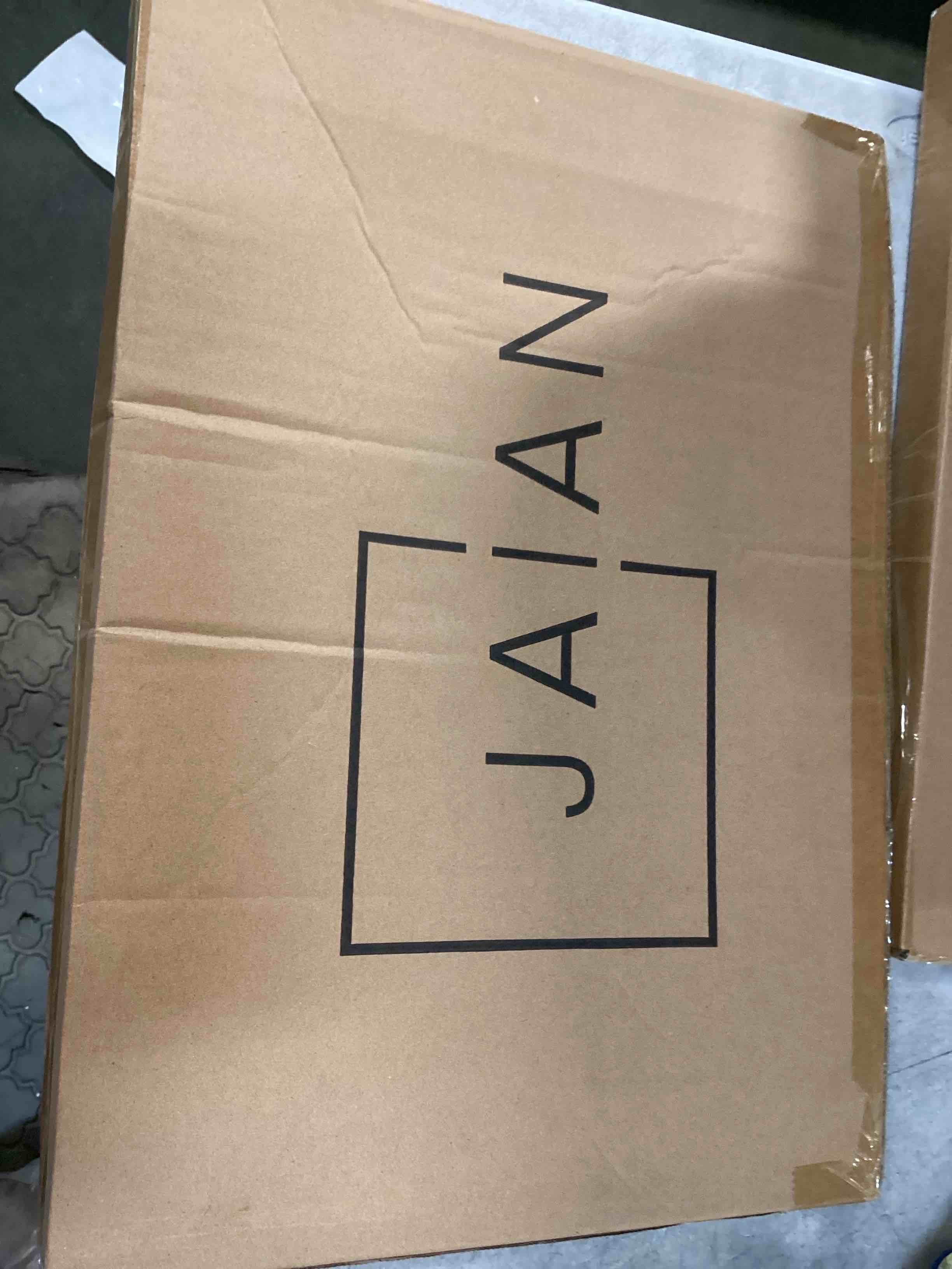 https://s3.amazonaws.com/lotting-images-prod/bidfta/GRA0183414_1731517482767.jpeg