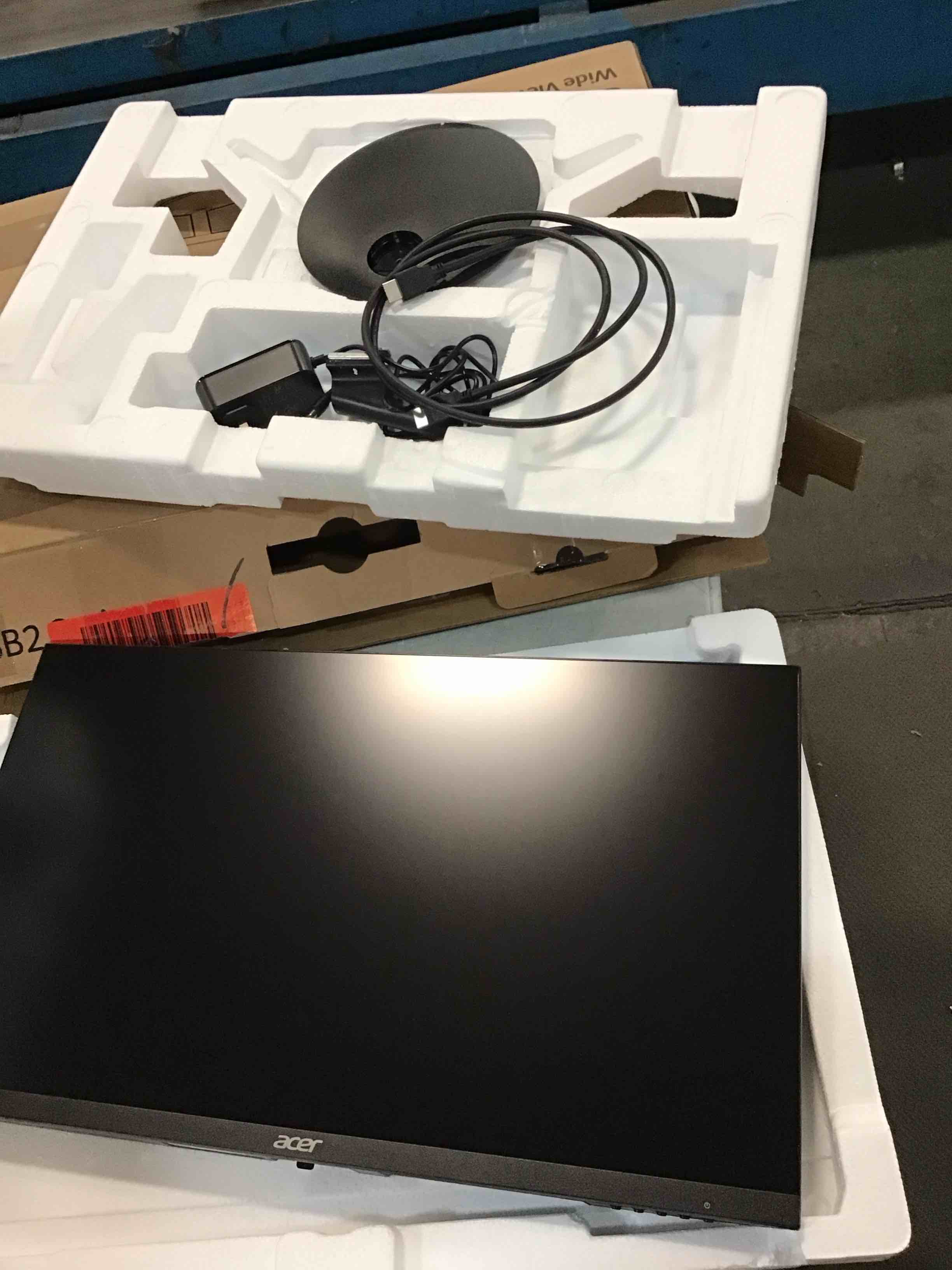 https://s3.amazonaws.com/lotting-images-prod/bidfta/GRA0183907_1729798962226.jpeg