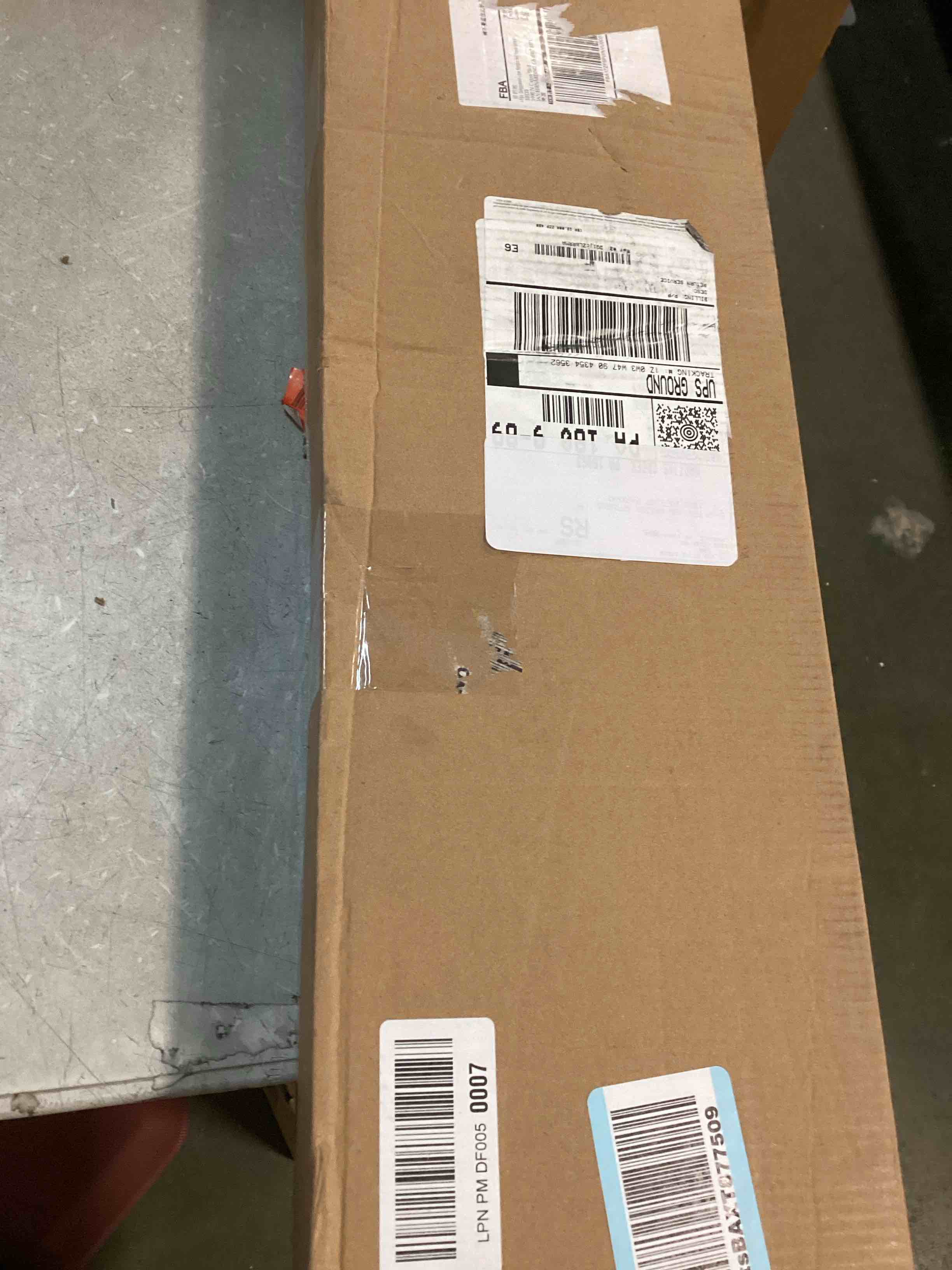 https://s3.amazonaws.com/lotting-images-prod/bidfta/GRA0186180_1733253373680.jpeg