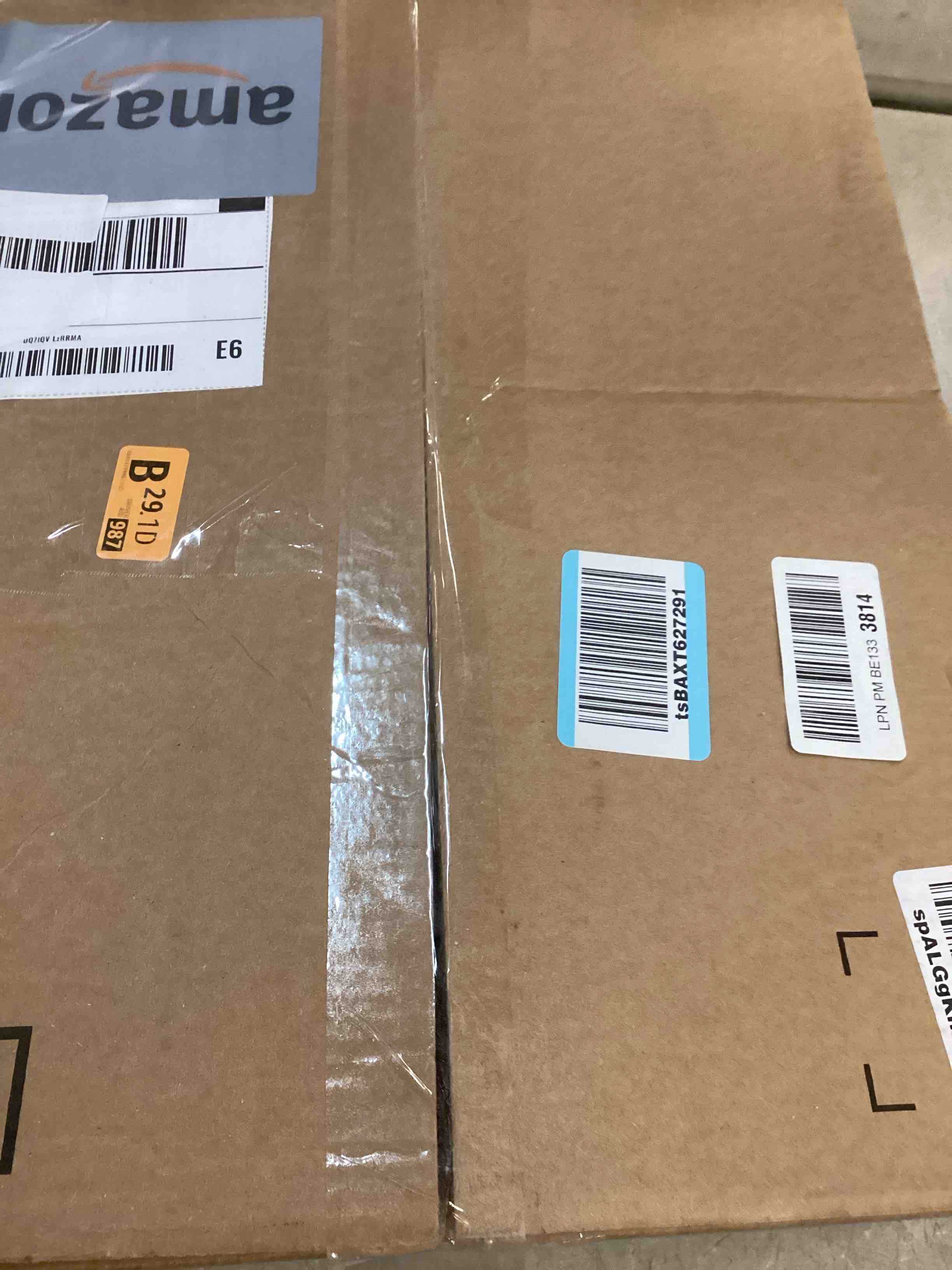 https://s3.amazonaws.com/lotting-images-prod/bidfta/GRA0186257_1733232873165.jpeg
