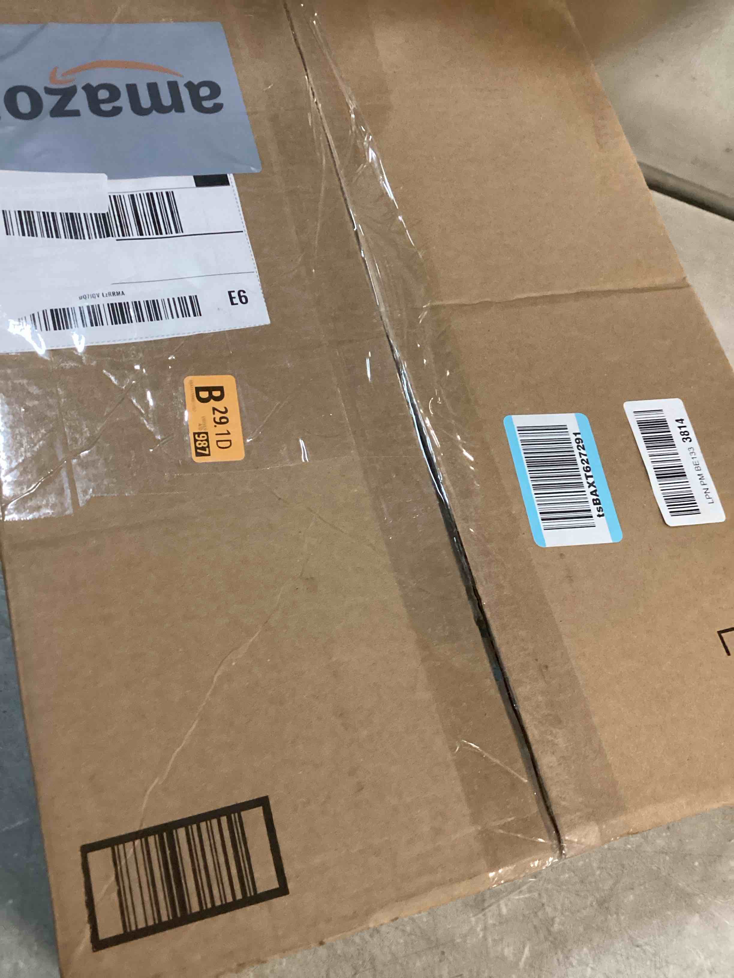 https://s3.amazonaws.com/lotting-images-prod/bidfta/GRA0186257_1733232898301.jpeg