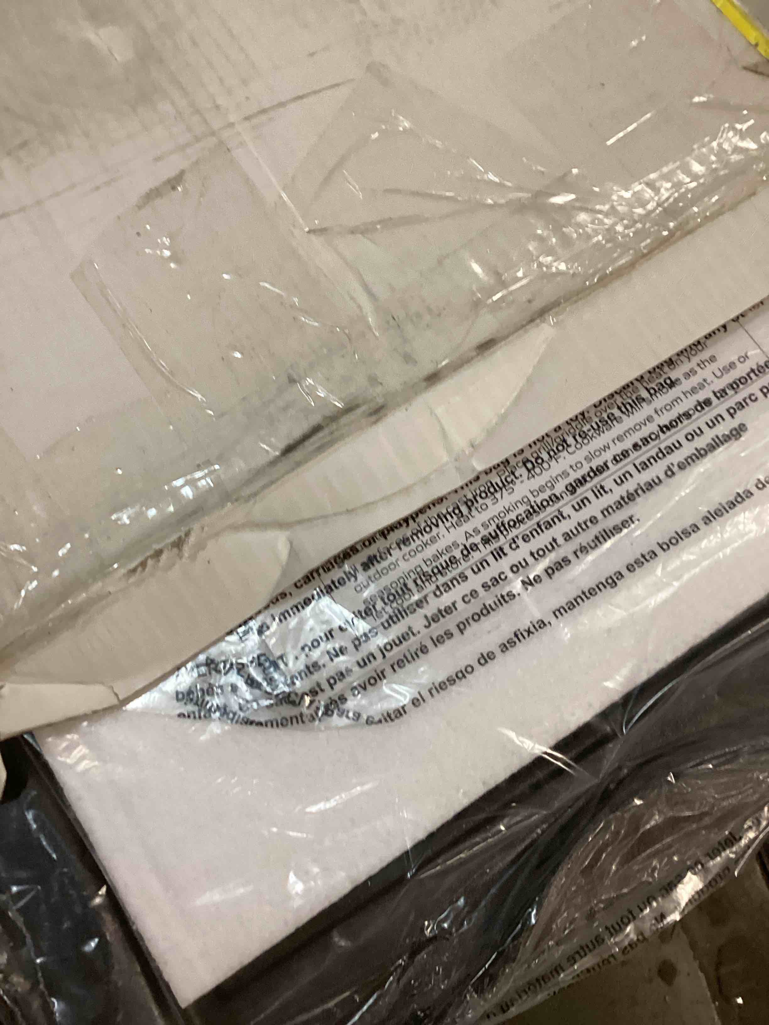 https://s3.amazonaws.com/lotting-images-prod/bidfta/GRA0186343_1733251983161.jpeg