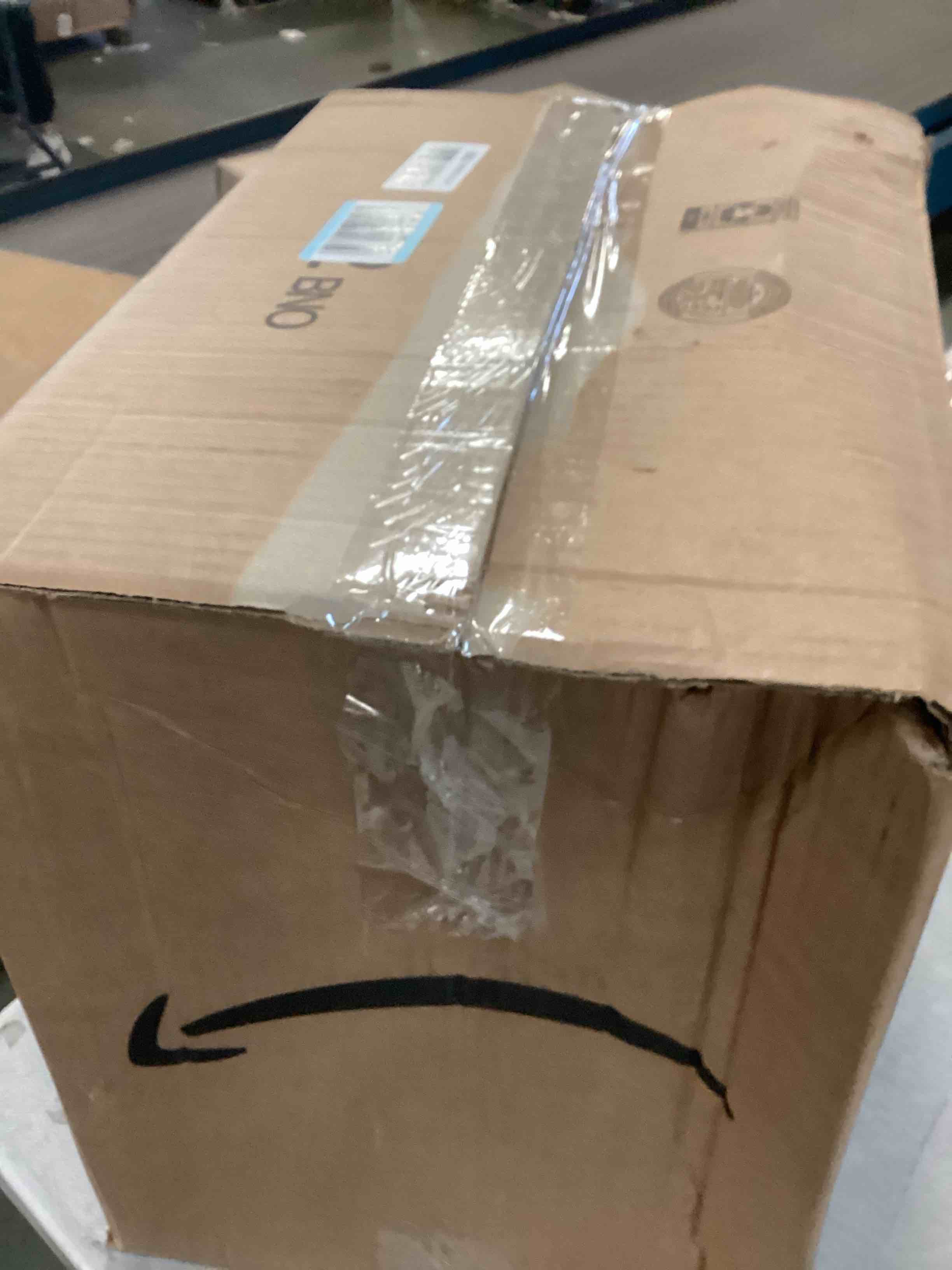 https://s3.amazonaws.com/lotting-images-prod/bidfta/GRA0186479_1733154891472.jpeg