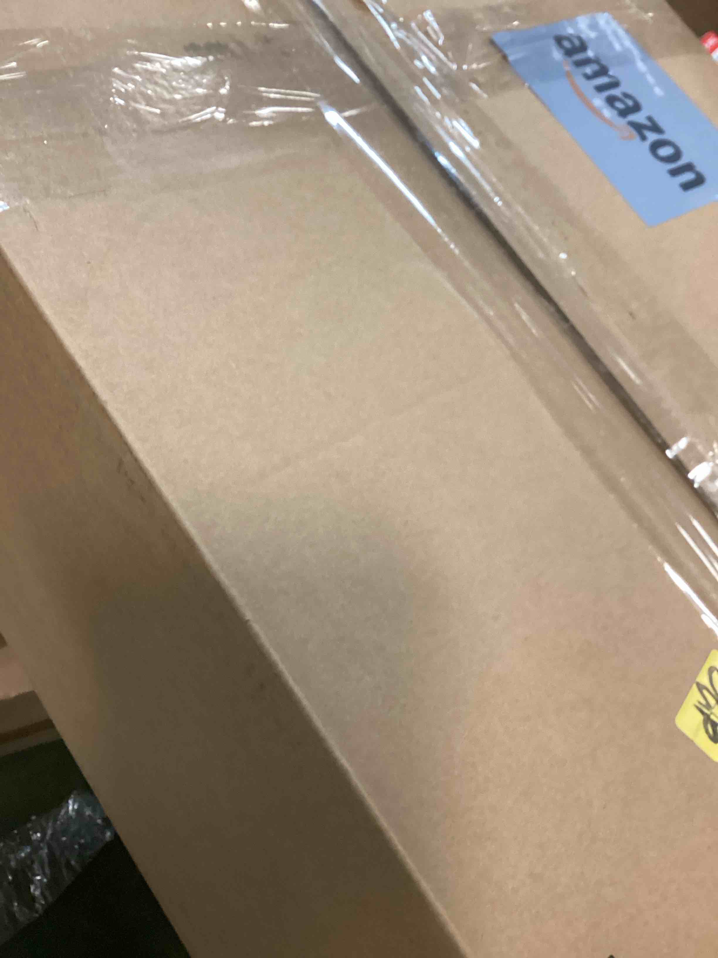 https://s3.amazonaws.com/lotting-images-prod/bidfta/GRA0187420_1732564607758.jpeg