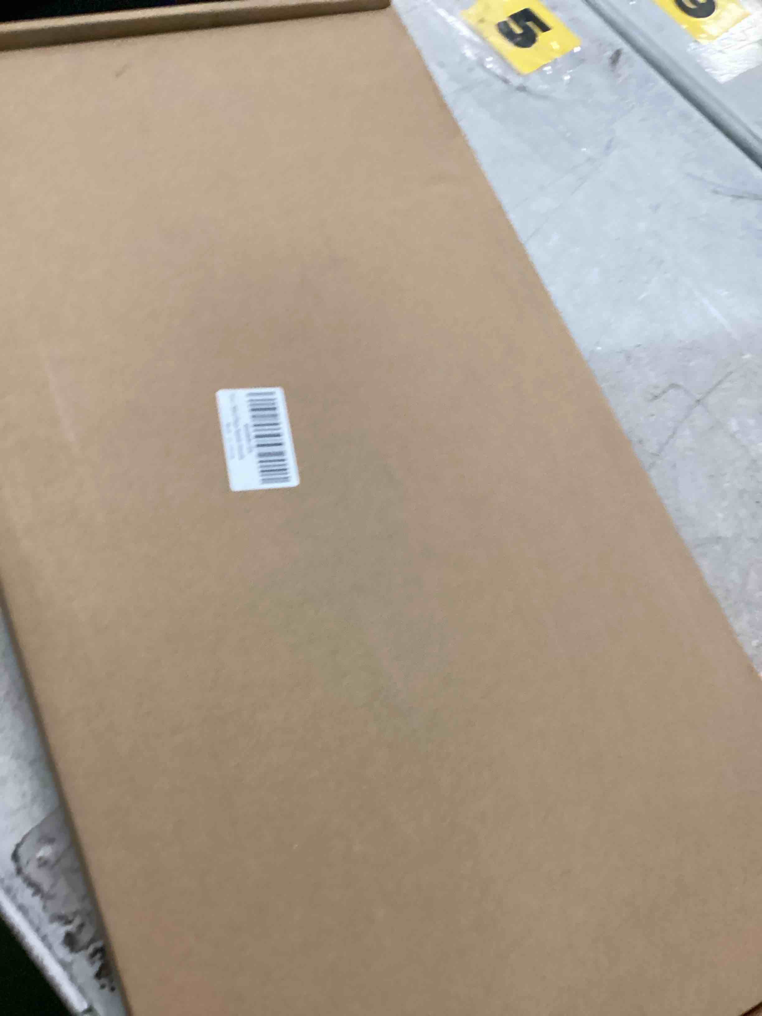 https://s3.amazonaws.com/lotting-images-prod/bidfta/GRA0187752_1732282951173.jpeg
