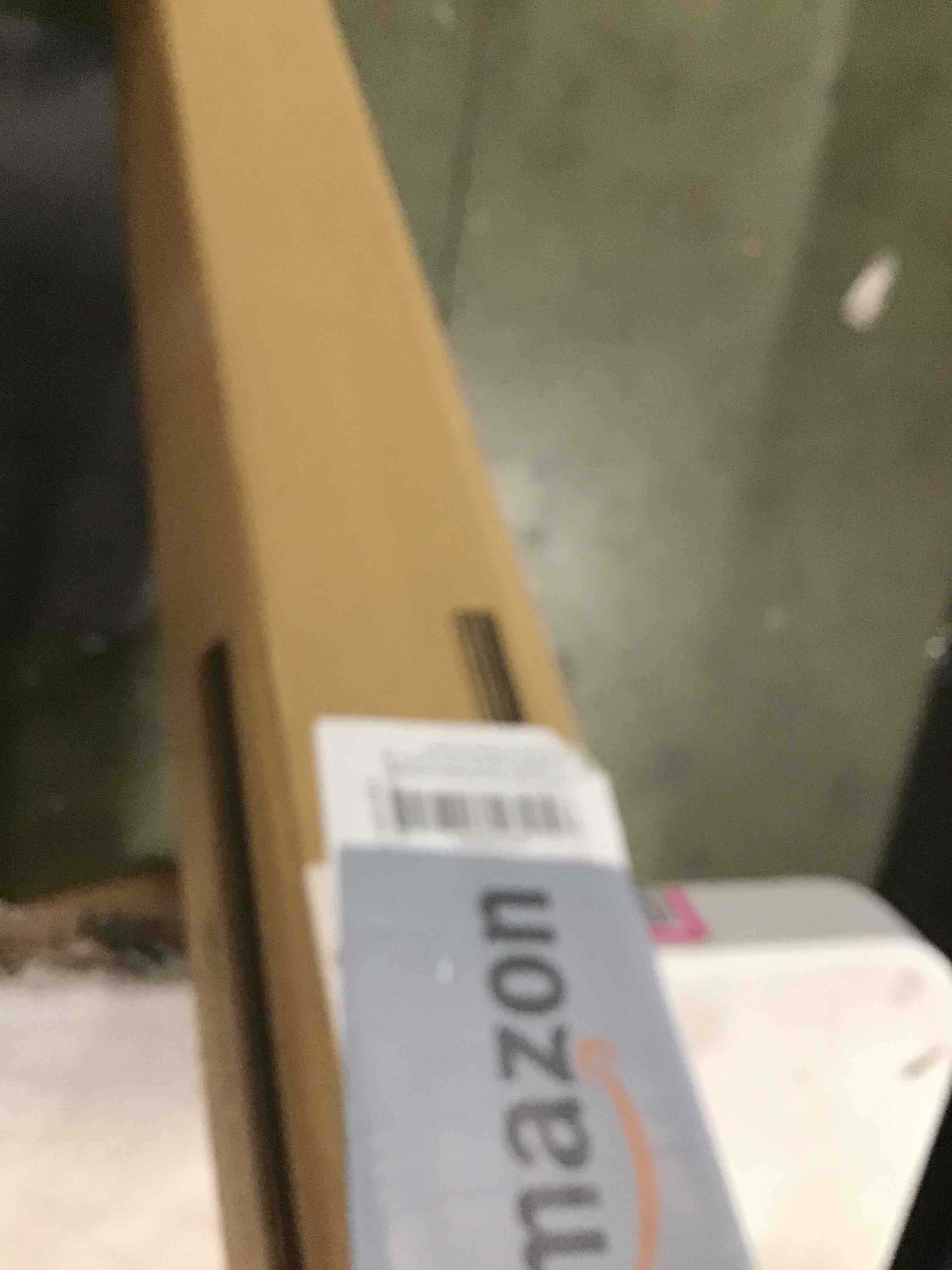 https://s3.amazonaws.com/lotting-images-prod/bidfta/GRA0188264_1732724054651.jpeg