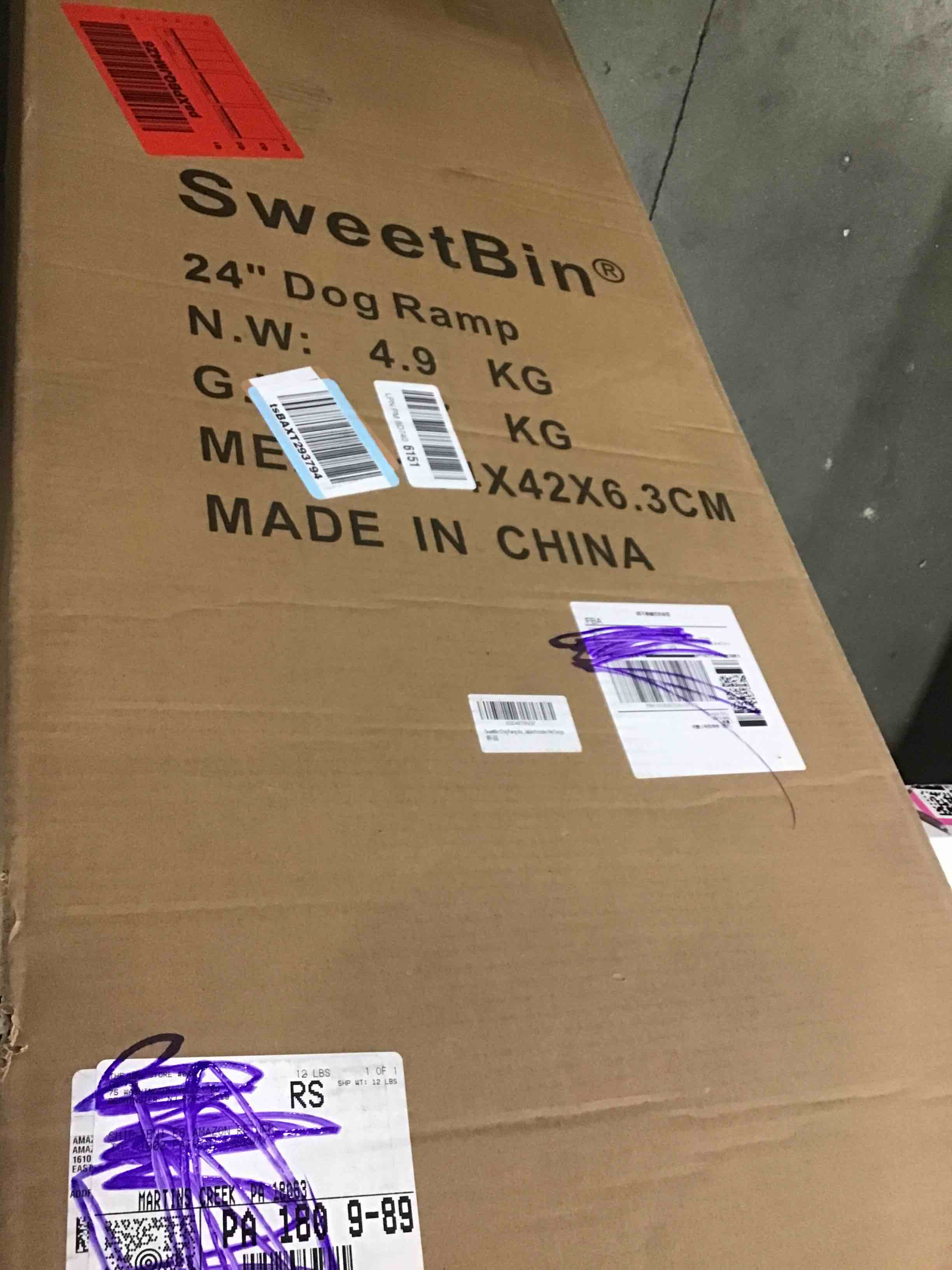 https://s3.amazonaws.com/lotting-images-prod/bidfta/GRA0188286_1732721907209.jpeg