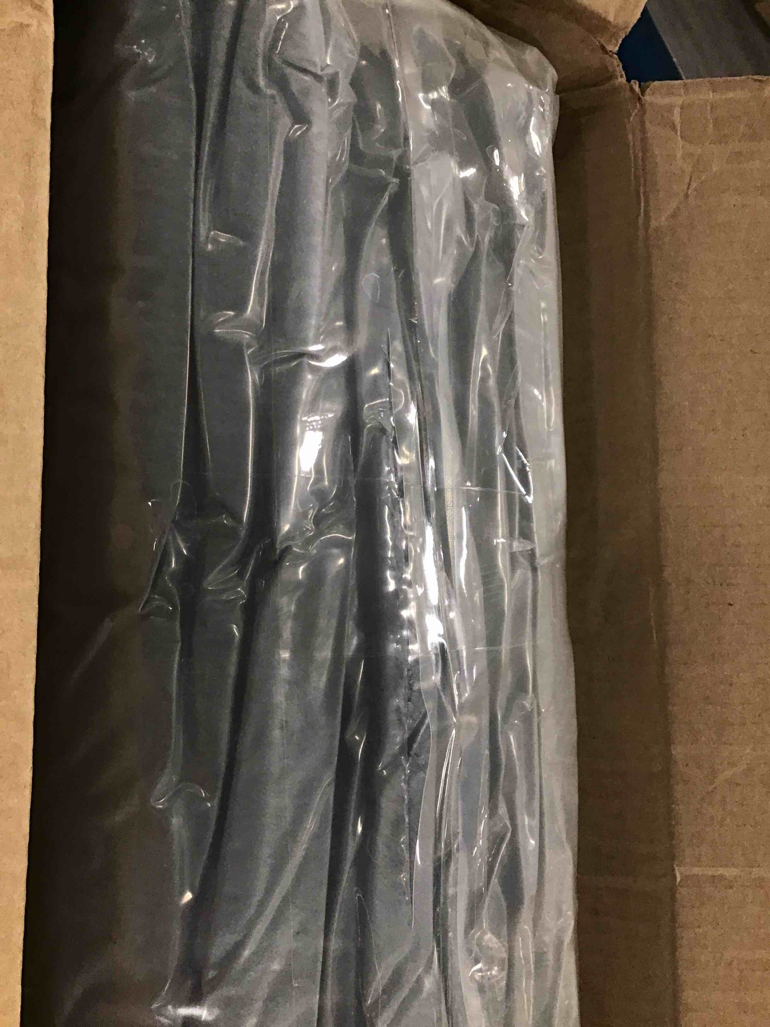 https://s3.amazonaws.com/lotting-images-prod/bidfta/GRA0188387_1732712435906.jpeg