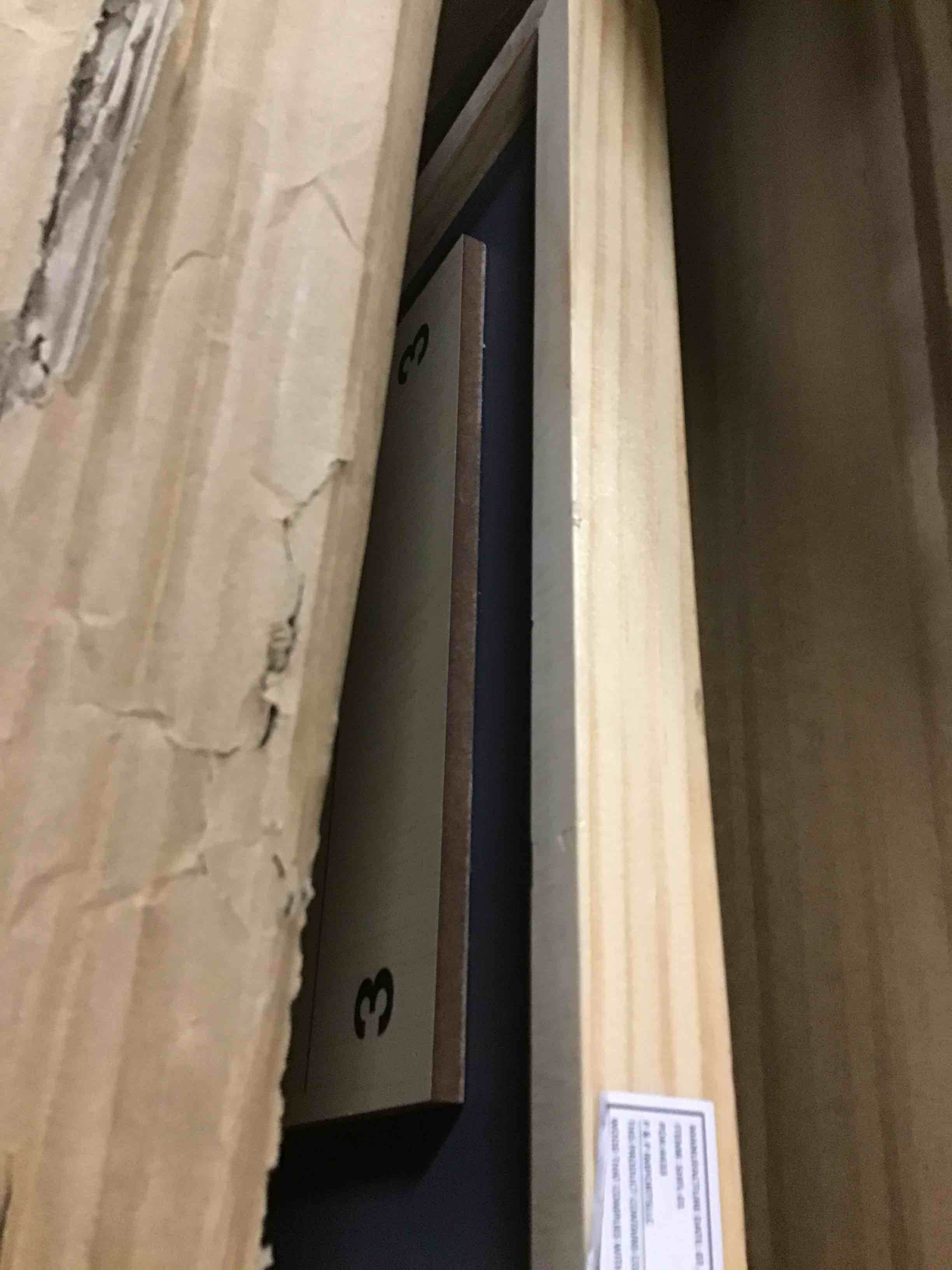 https://s3.amazonaws.com/lotting-images-prod/bidfta/GRA0188406_1732711218079.jpeg