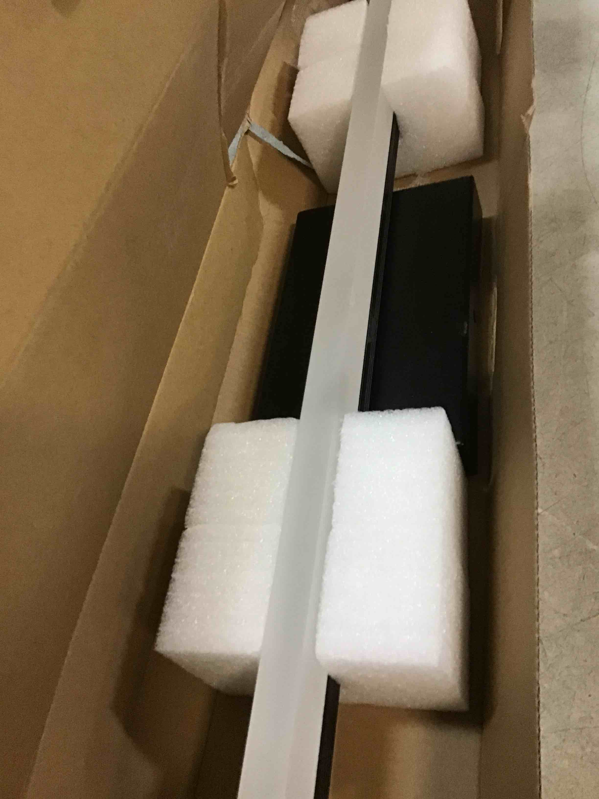 https://s3.amazonaws.com/lotting-images-prod/bidfta/GRA0188574_1732546325329.jpeg