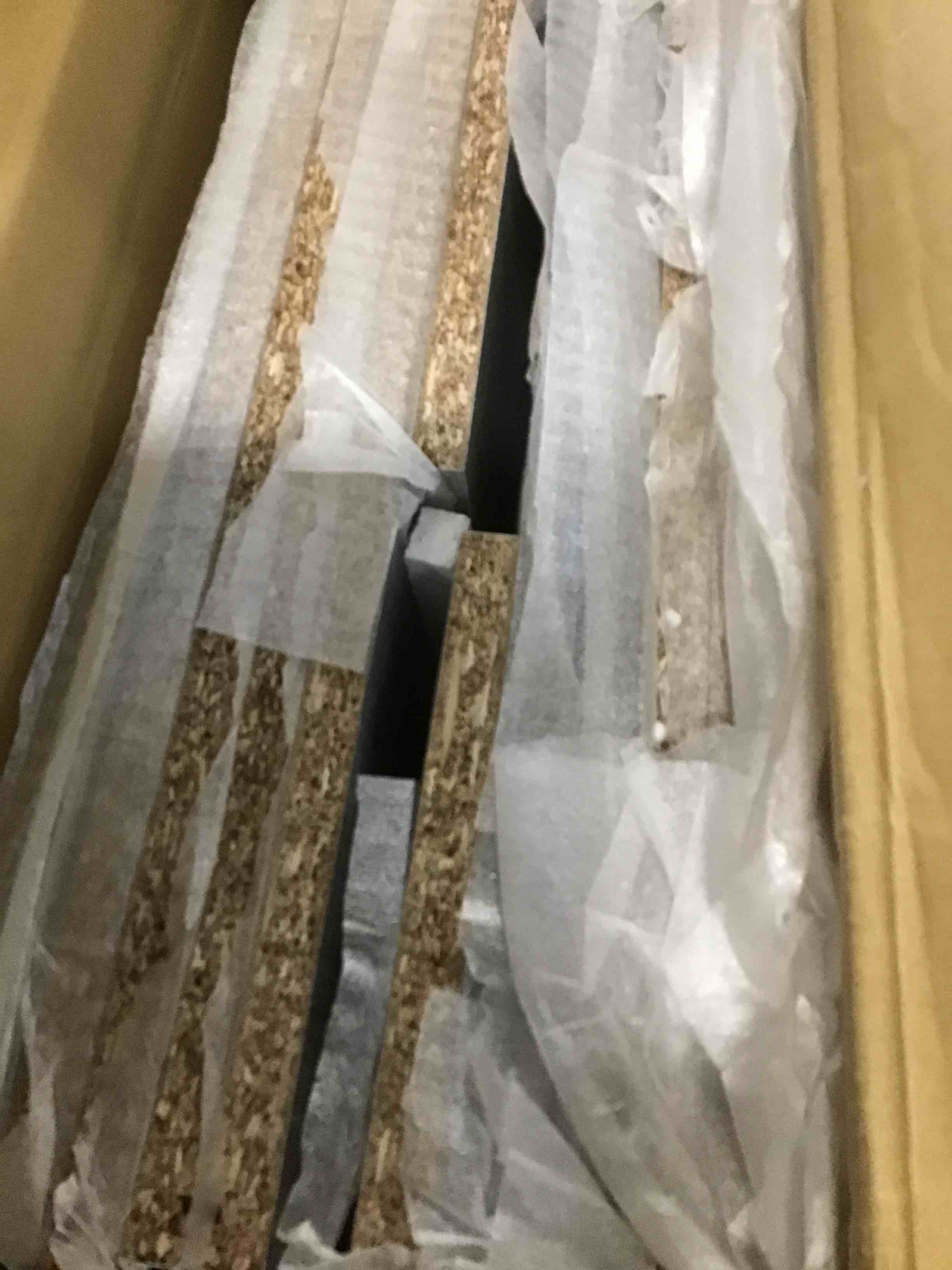 https://s3.amazonaws.com/lotting-images-prod/bidfta/GRA0189317_1732135876322.jpeg