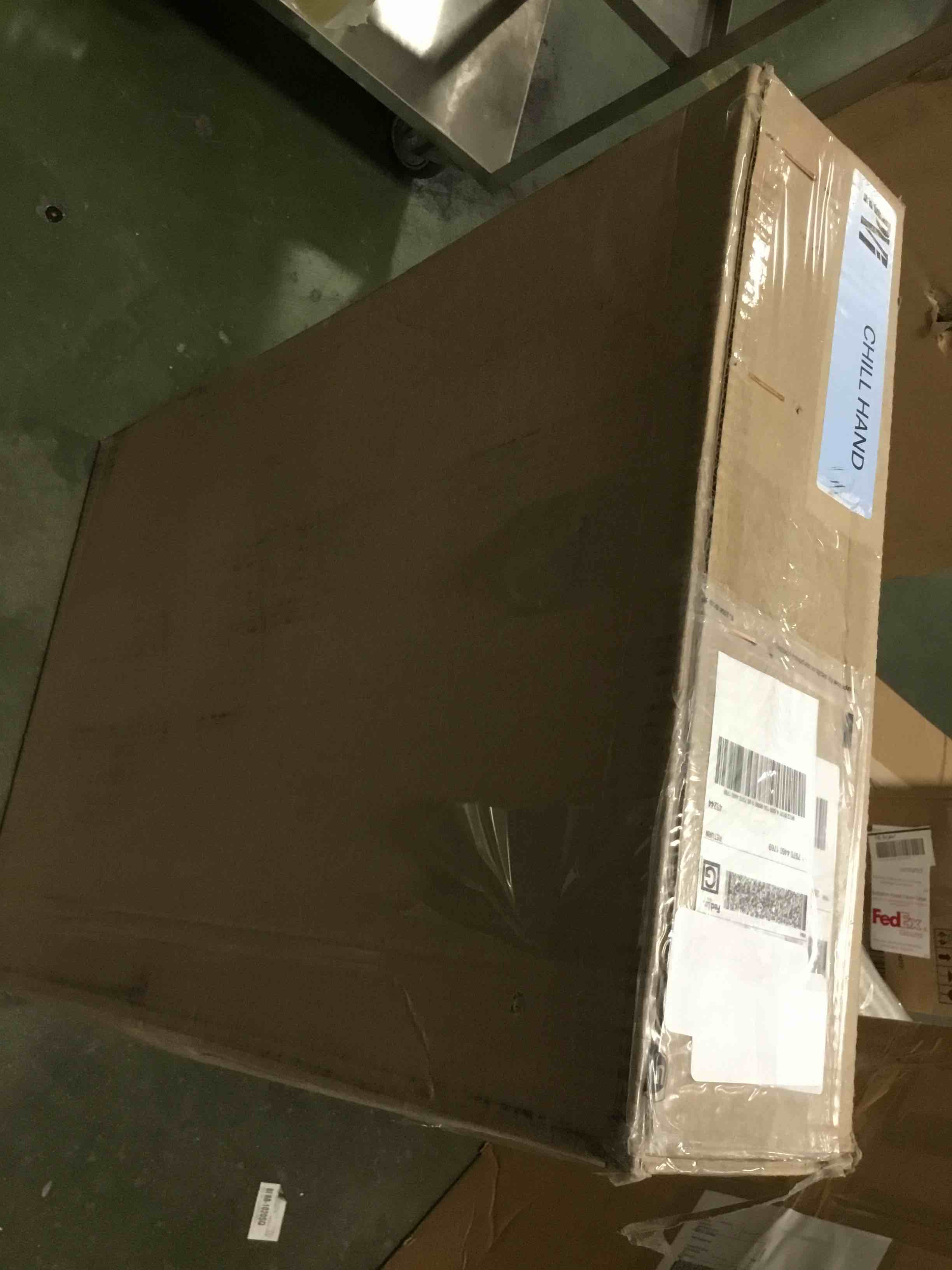 https://s3.amazonaws.com/lotting-images-prod/bidfta/GRA0190048_1734727018048.jpeg