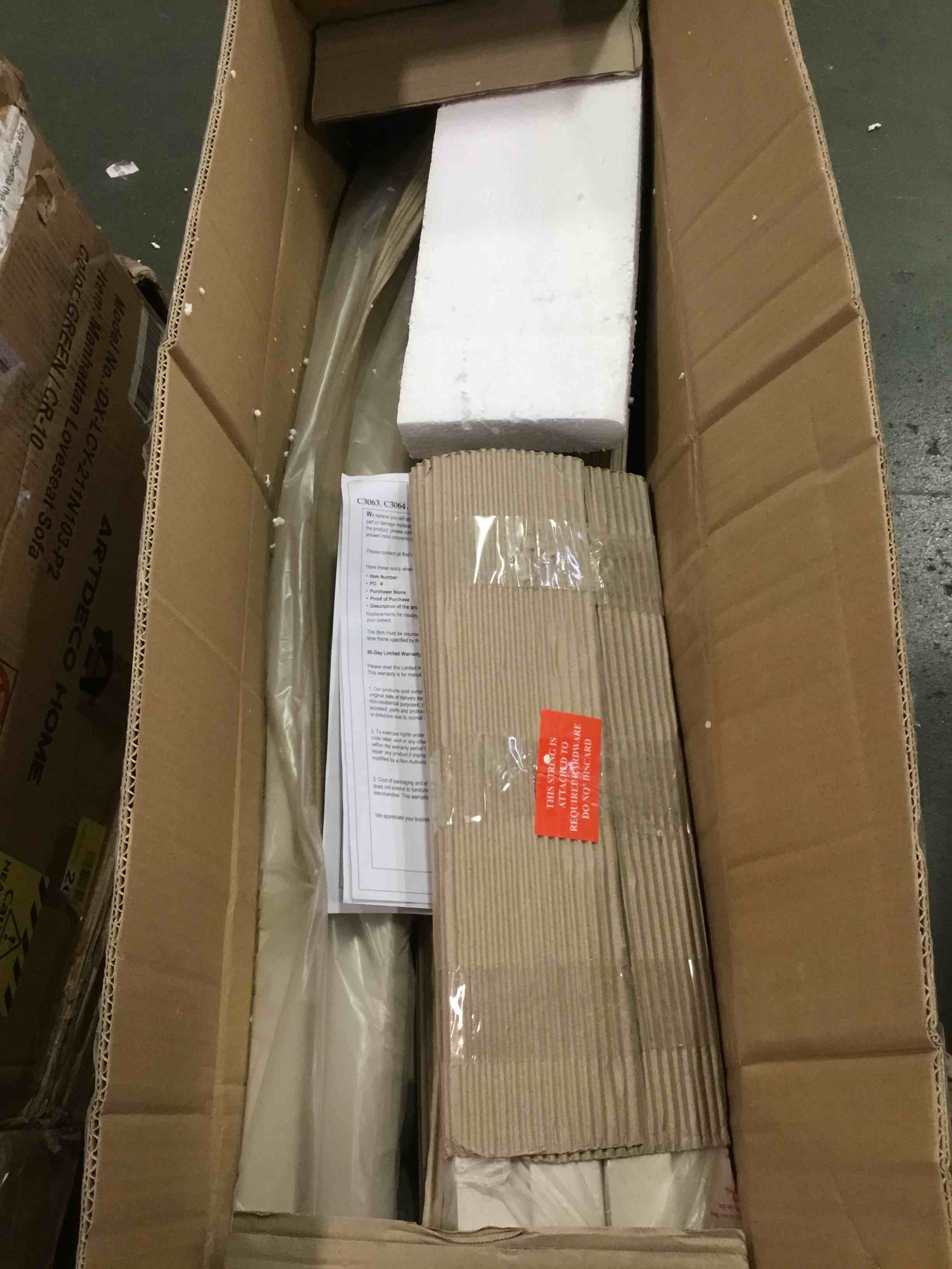 https://s3.amazonaws.com/lotting-images-prod/bidfta/GRA0190155_1734632859096.jpeg