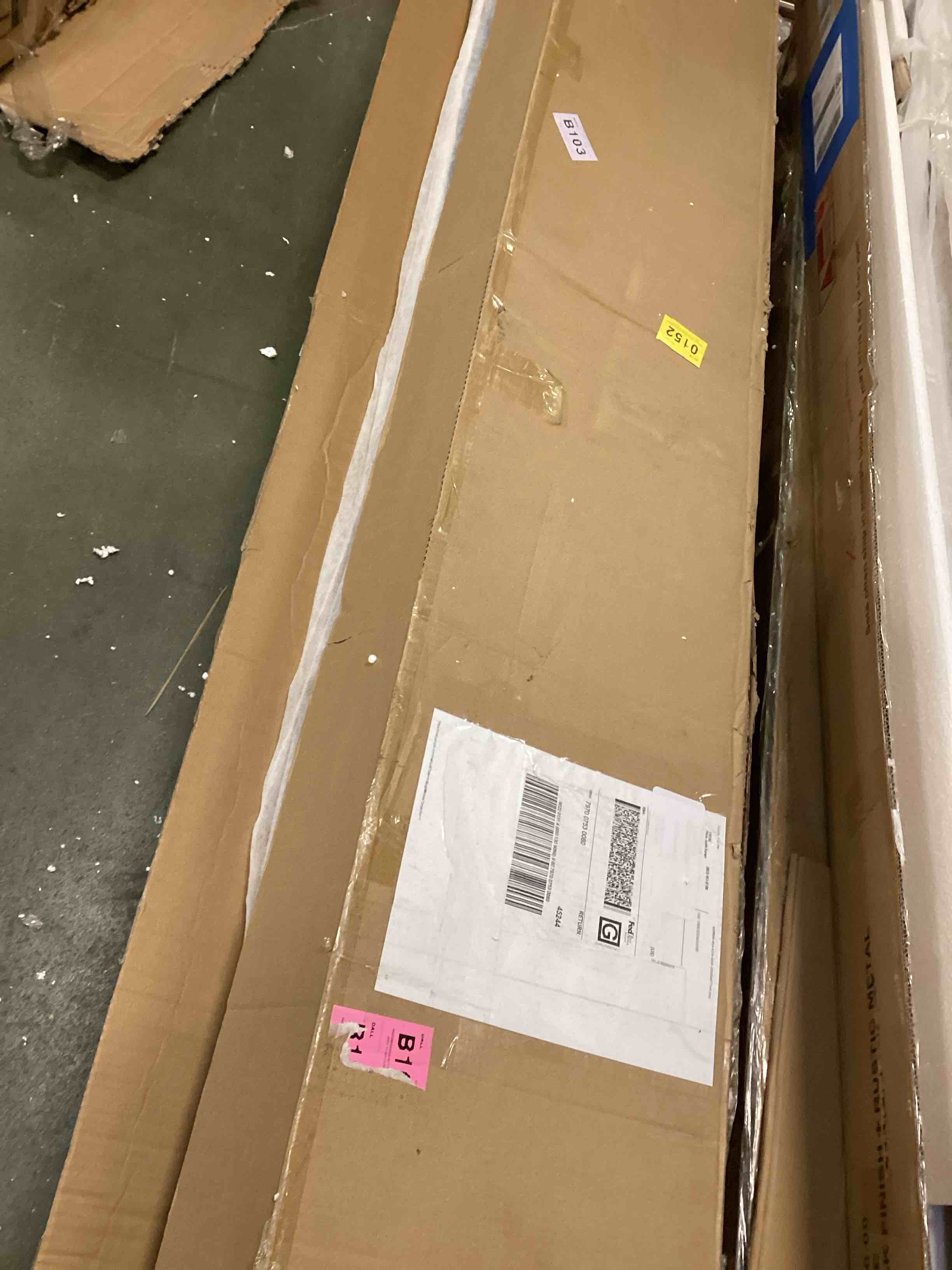 https://s3.amazonaws.com/lotting-images-prod/bidfta/GRA0190595_1734097015035.jpeg