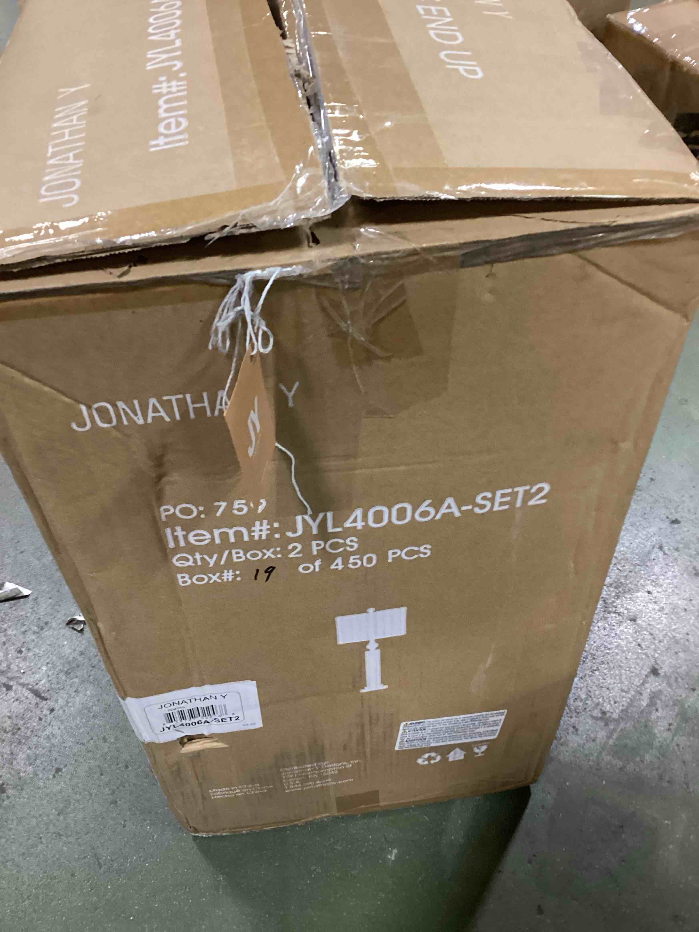 https://s3.amazonaws.com/lotting-images-prod/bidfta/GRA0190613_1734093286968.jpeg