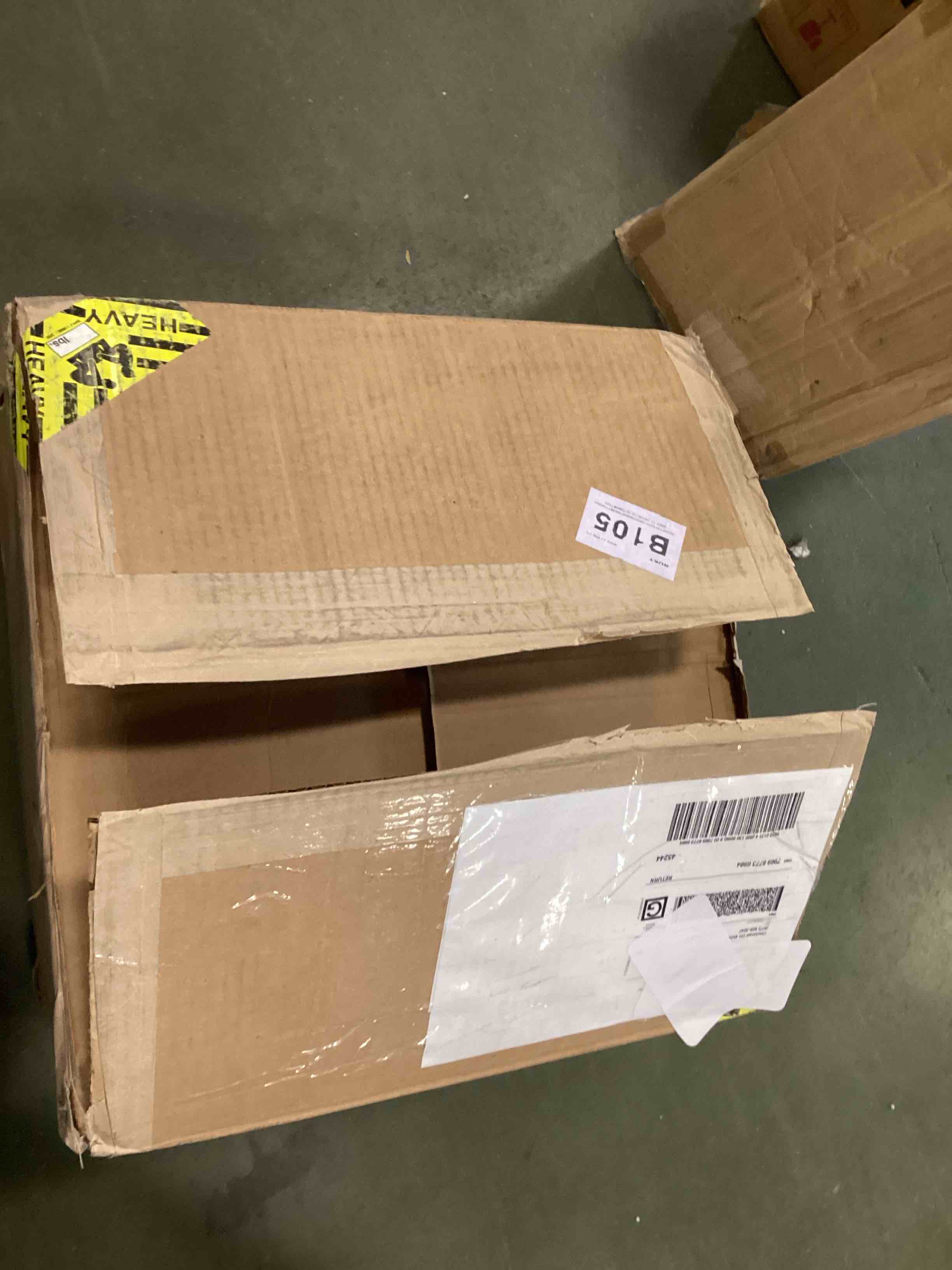 https://s3.amazonaws.com/lotting-images-prod/bidfta/GRA0191472_1733242755829.jpeg
