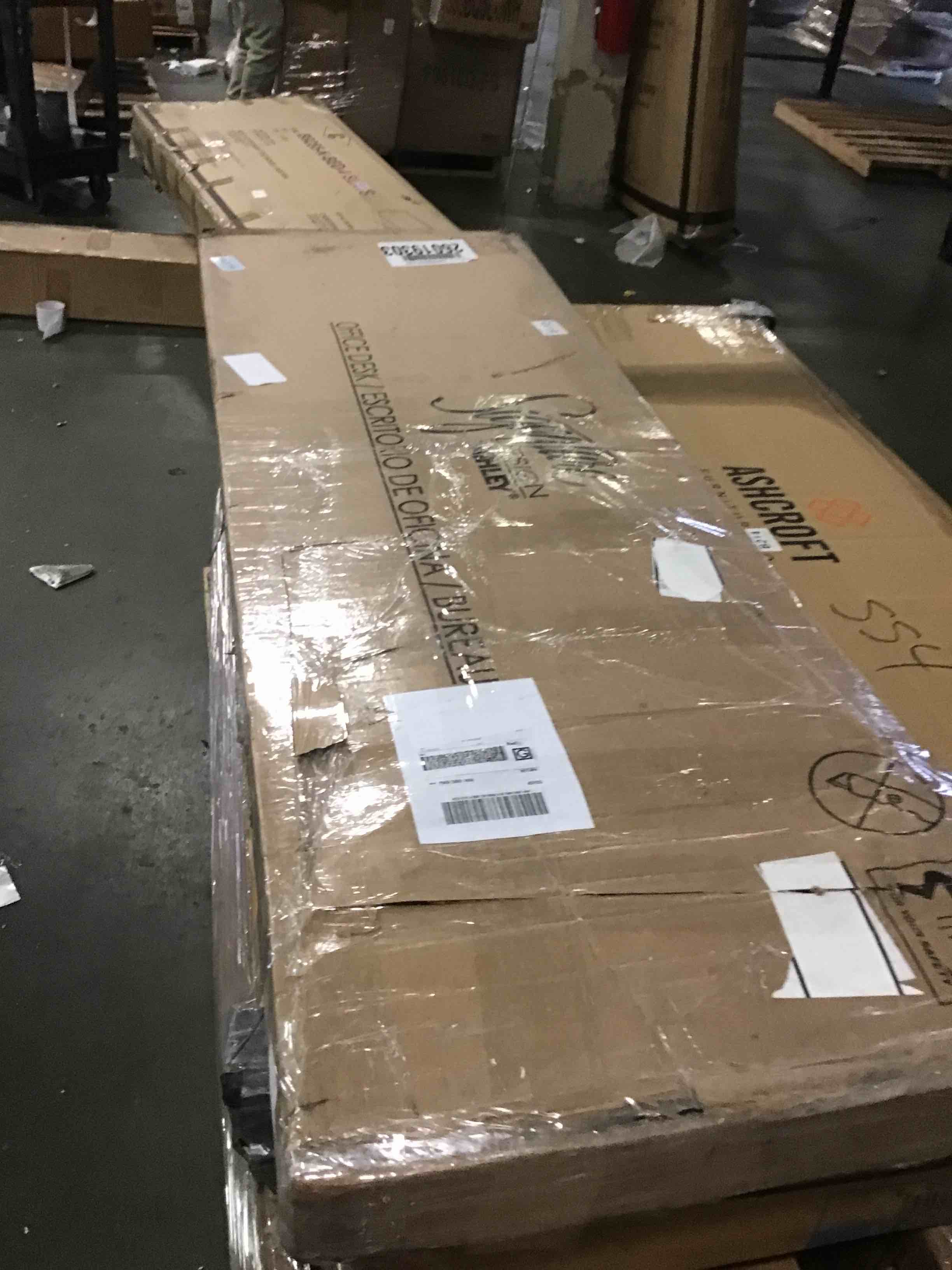 https://s3.amazonaws.com/lotting-images-prod/bidfta/GRA0191923_1732286850657.jpeg