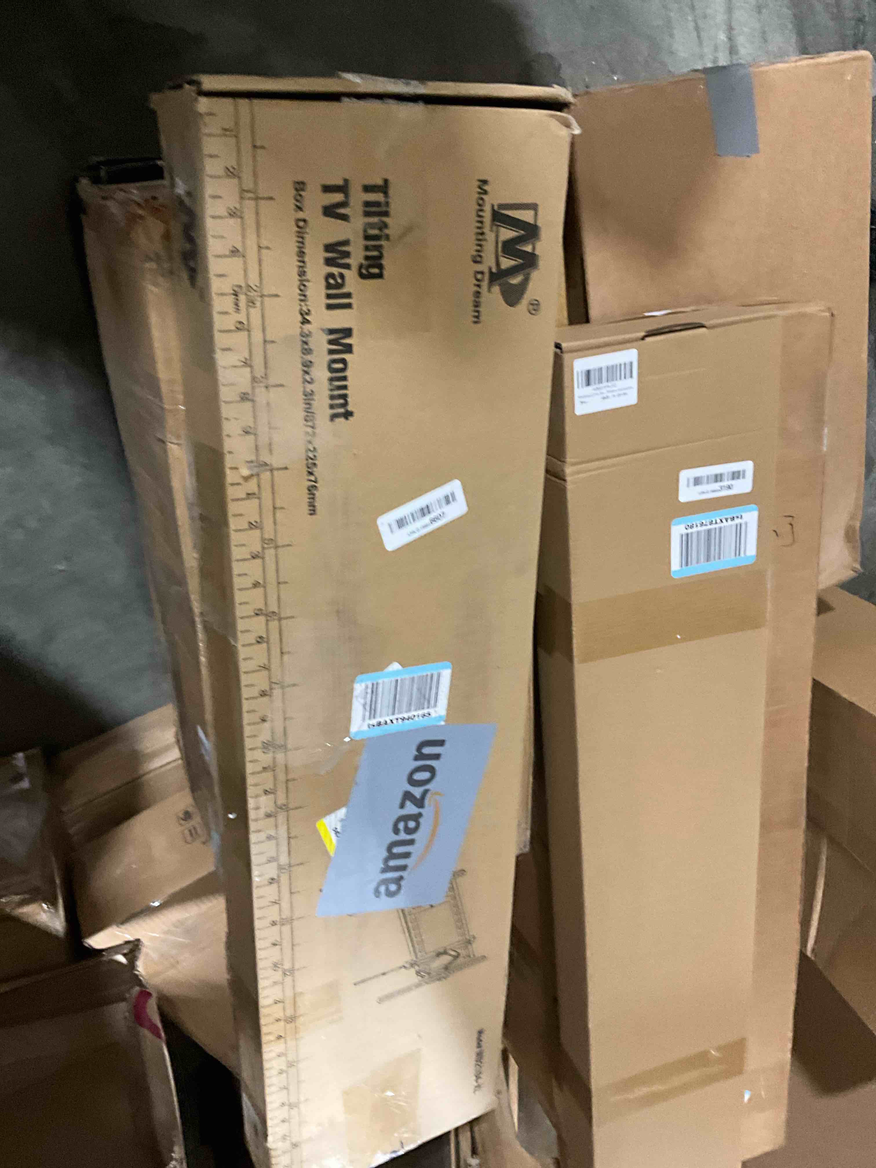 https://s3.amazonaws.com/lotting-images-prod/bidfta/GRA0193595_1731534380704.jpeg