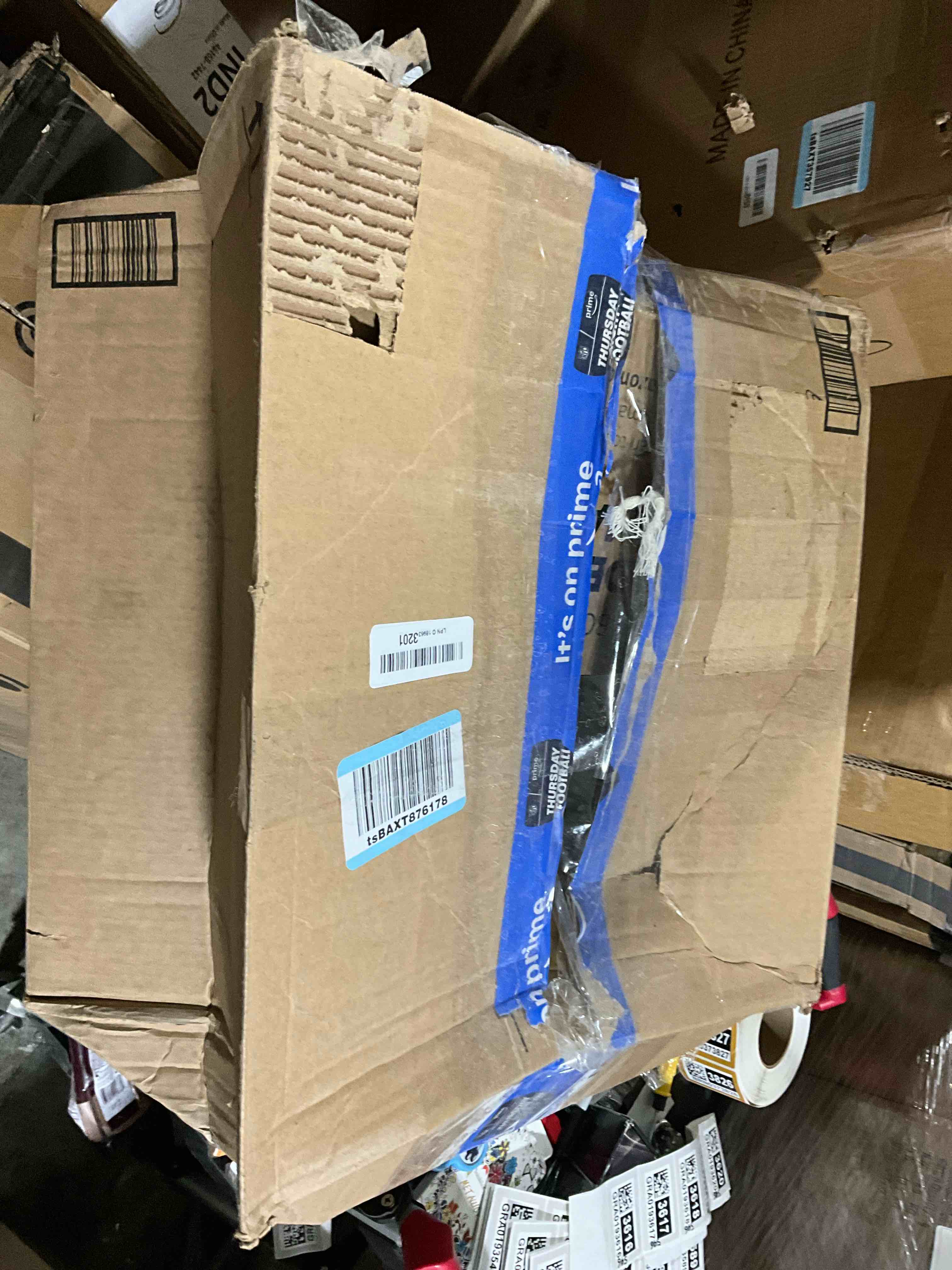 https://s3.amazonaws.com/lotting-images-prod/bidfta/GRA0193616_1731532693104.jpeg