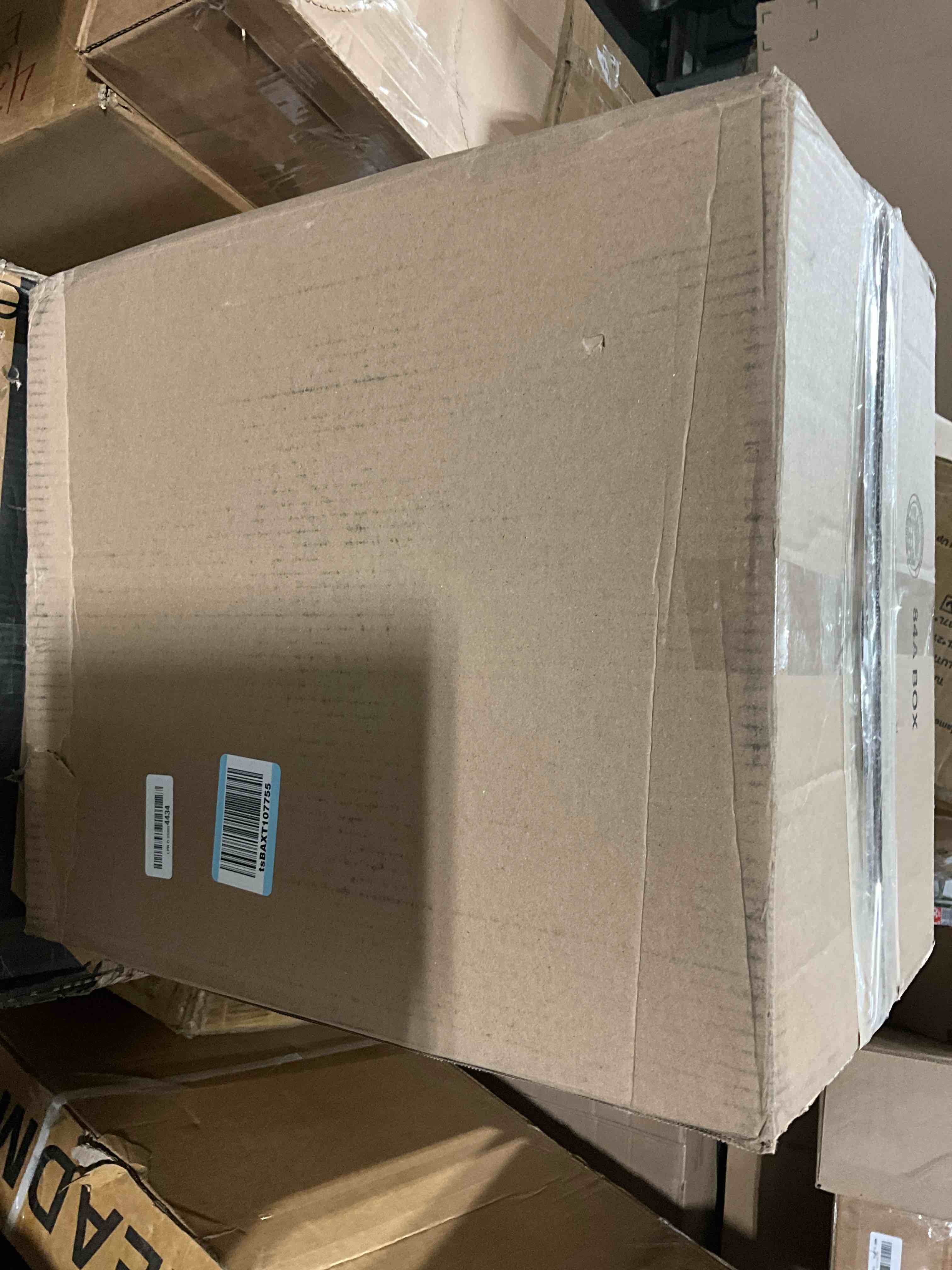 https://s3.amazonaws.com/lotting-images-prod/bidfta/GRA0193617_1731532780619.jpeg