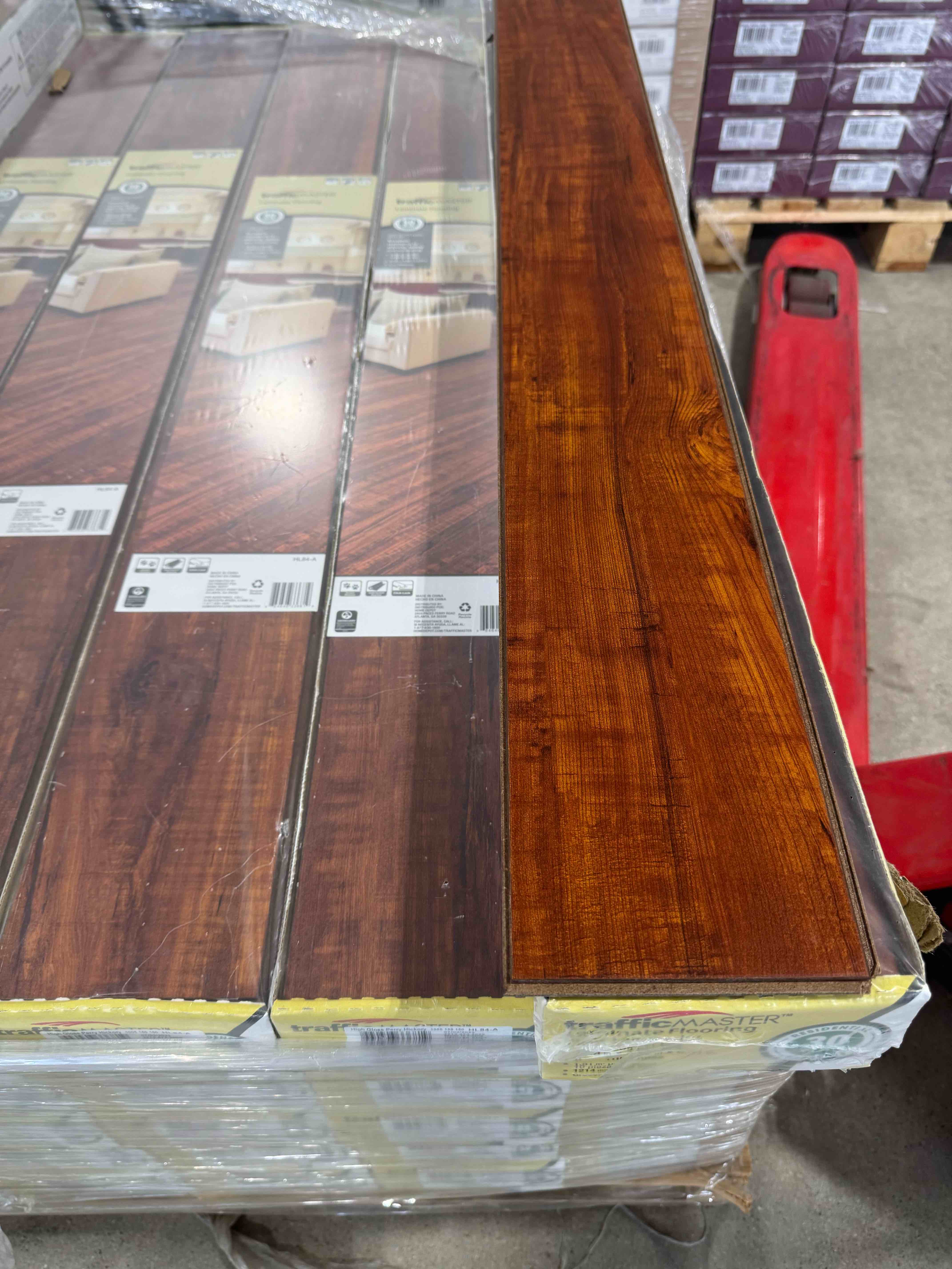 48 boxes 783.84 sq ft perry hickory 4.92” x 47.80” 8mm laminate flooring your bid per sq ft