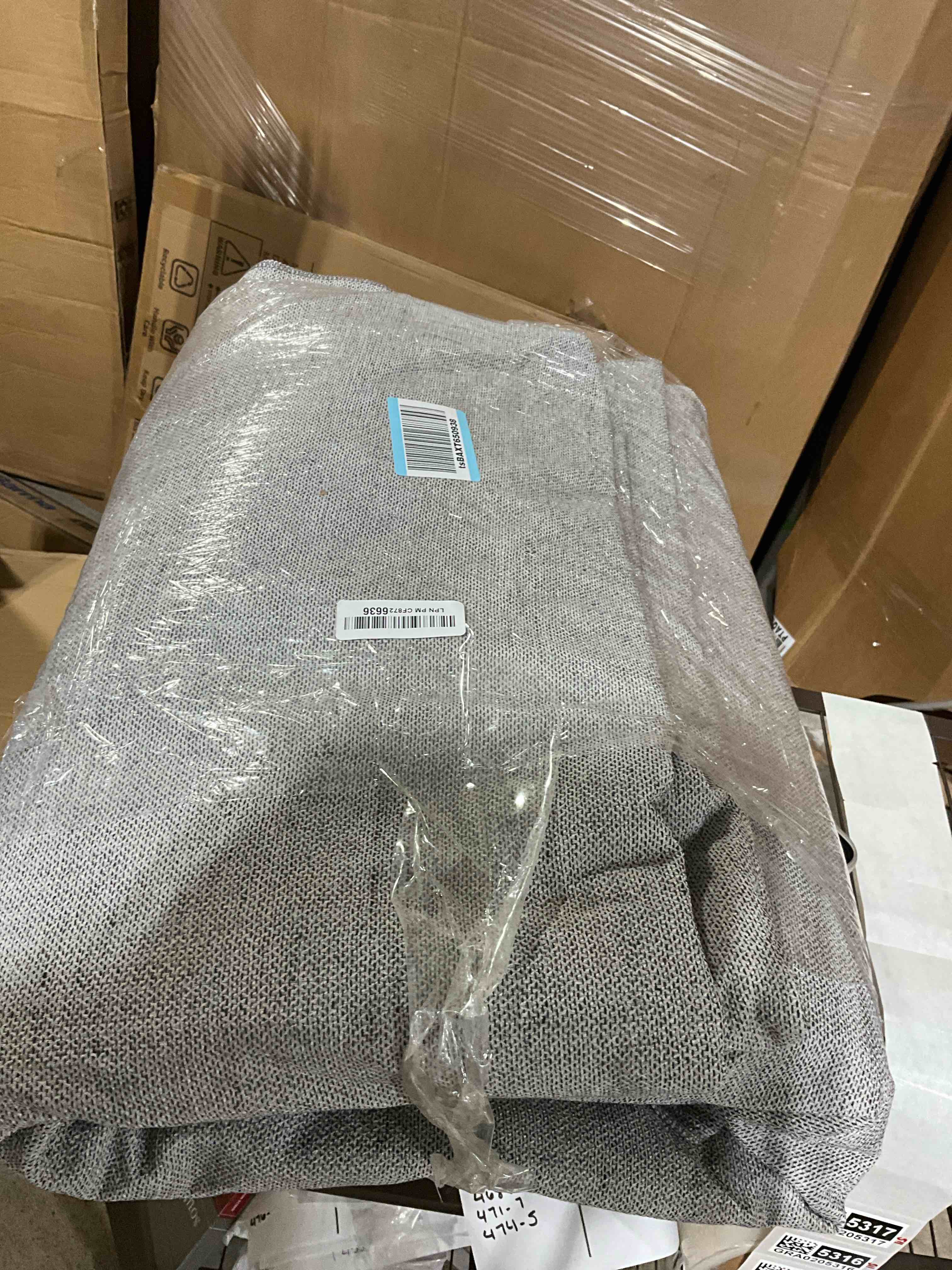 https://s3.amazonaws.com/lotting-images-prod/bidfta/GRA0205317_1729796606656.jpeg