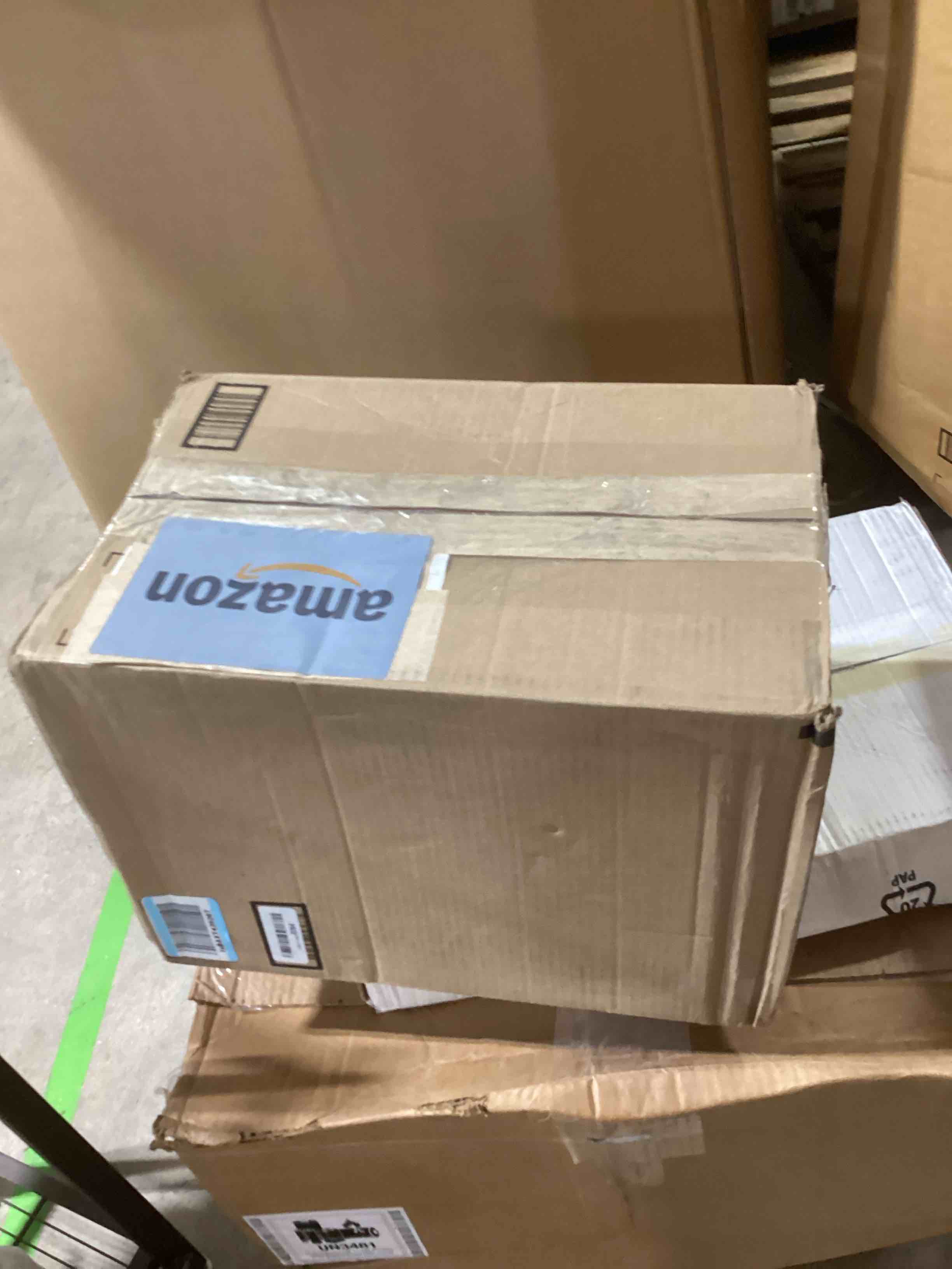 https://s3.amazonaws.com/lotting-images-prod/bidfta/GRA0205384_1729782541500.jpeg
