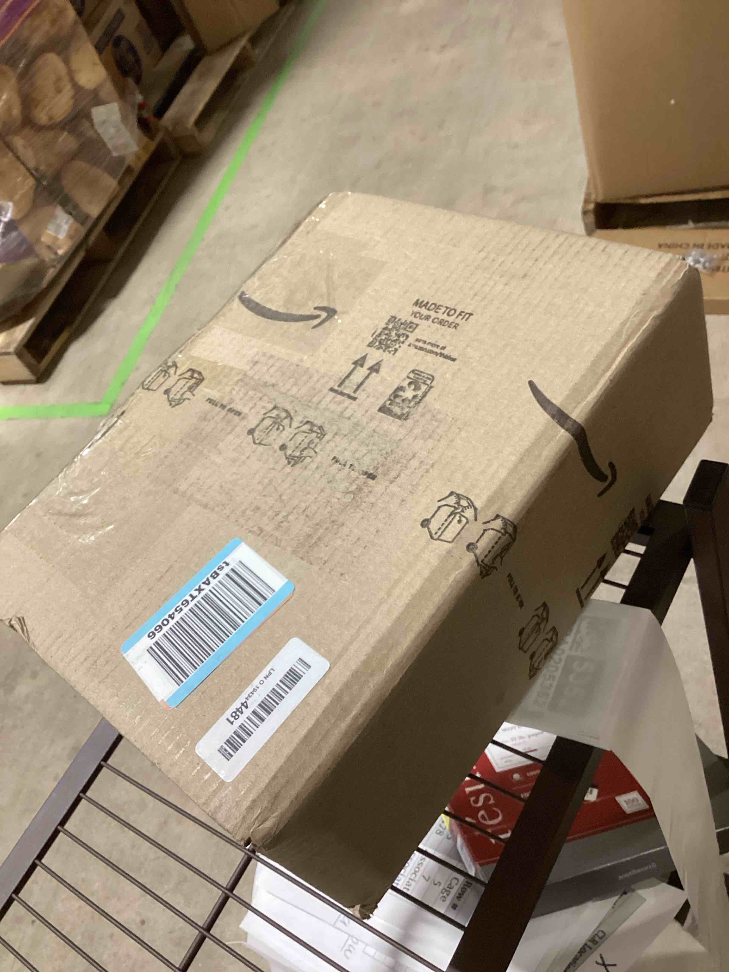 https://s3.amazonaws.com/lotting-images-prod/bidfta/GRA0205389_1729782065696.jpeg