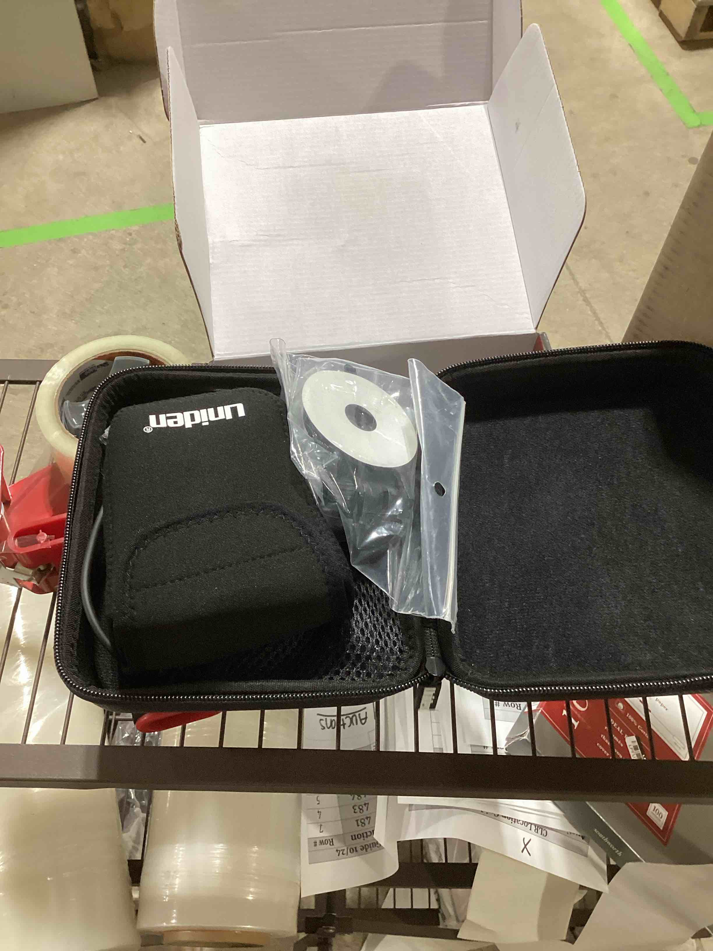 https://s3.amazonaws.com/lotting-images-prod/bidfta/GRA0205389_1729782104689.jpeg