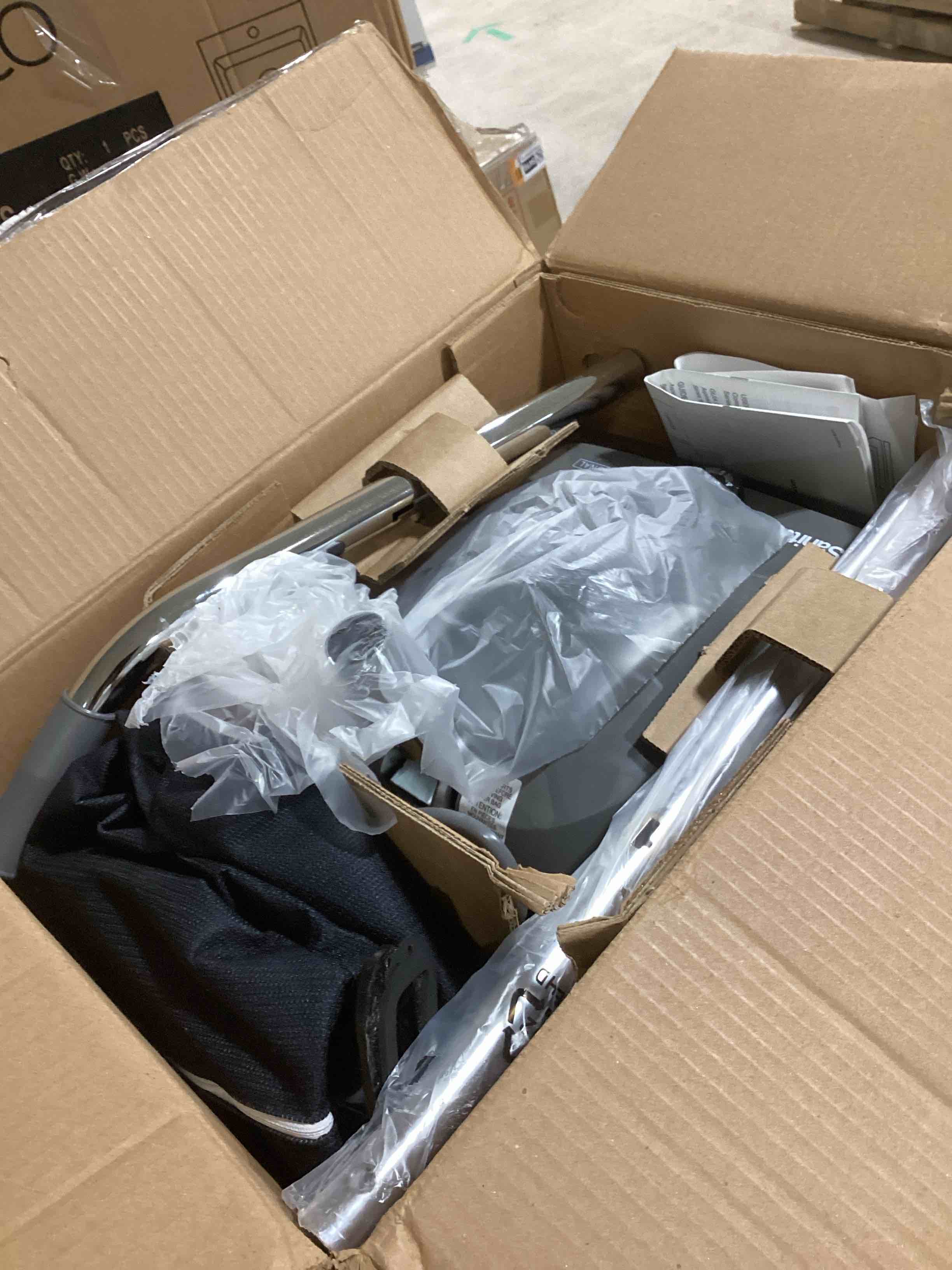 https://s3.amazonaws.com/lotting-images-prod/bidfta/GRA0205392_1729781879478.jpeg