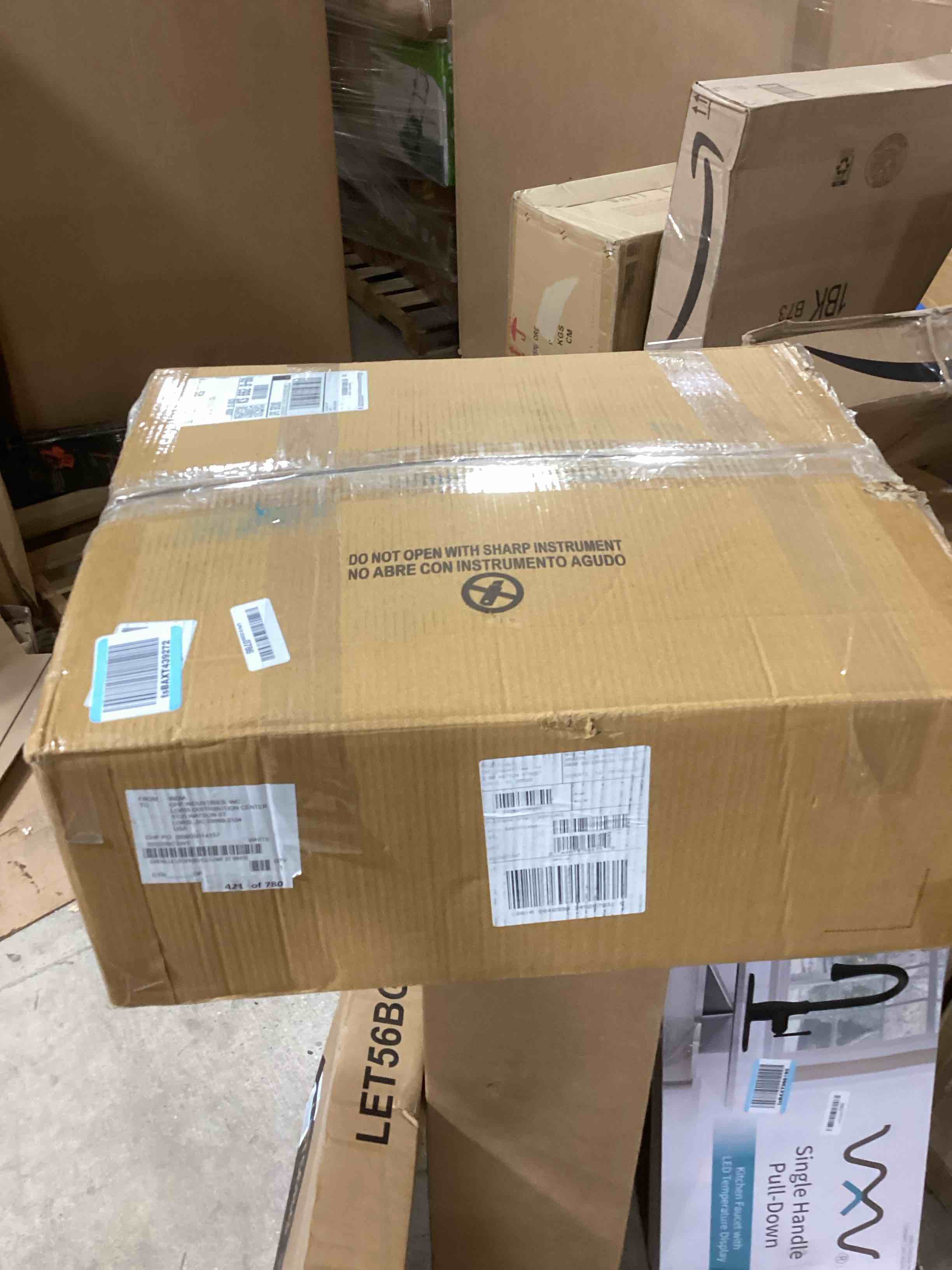 https://s3.amazonaws.com/lotting-images-prod/bidfta/GRA0205471_1729779960048.jpeg