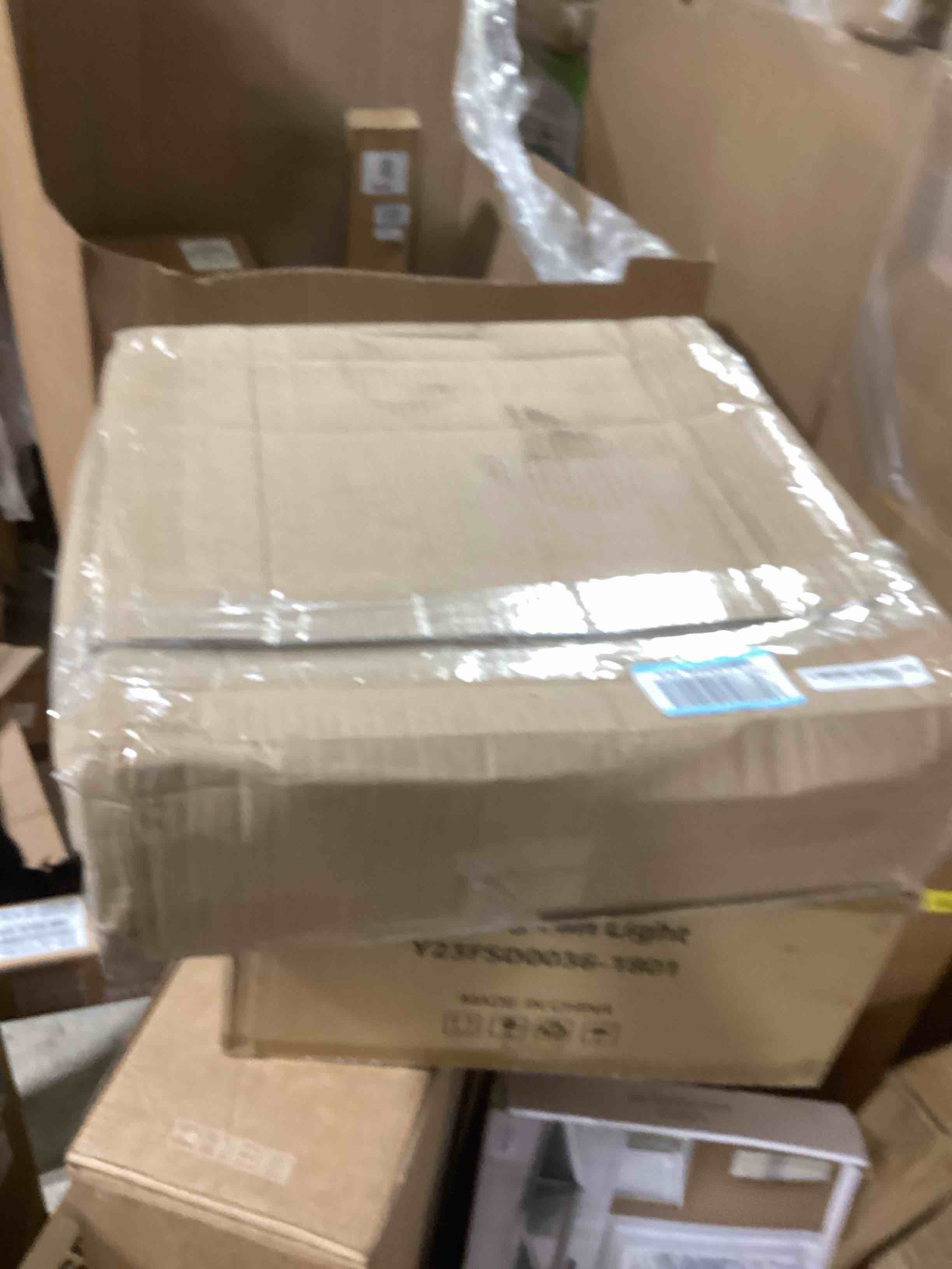 https://s3.amazonaws.com/lotting-images-prod/bidfta/GRA0205474_1729779738205.jpeg