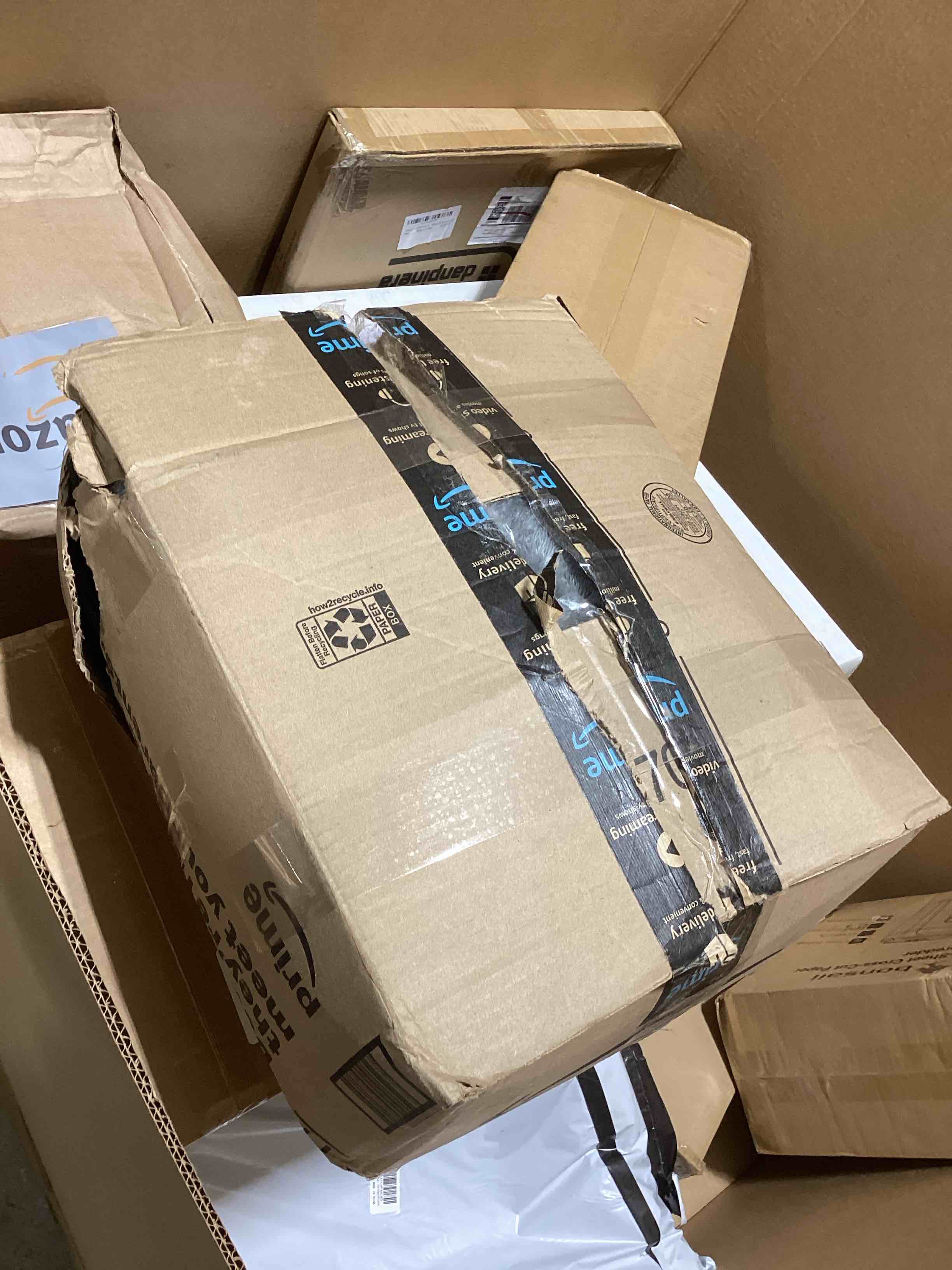 https://s3.amazonaws.com/lotting-images-prod/bidfta/GRA0205500_1729608618590.jpeg