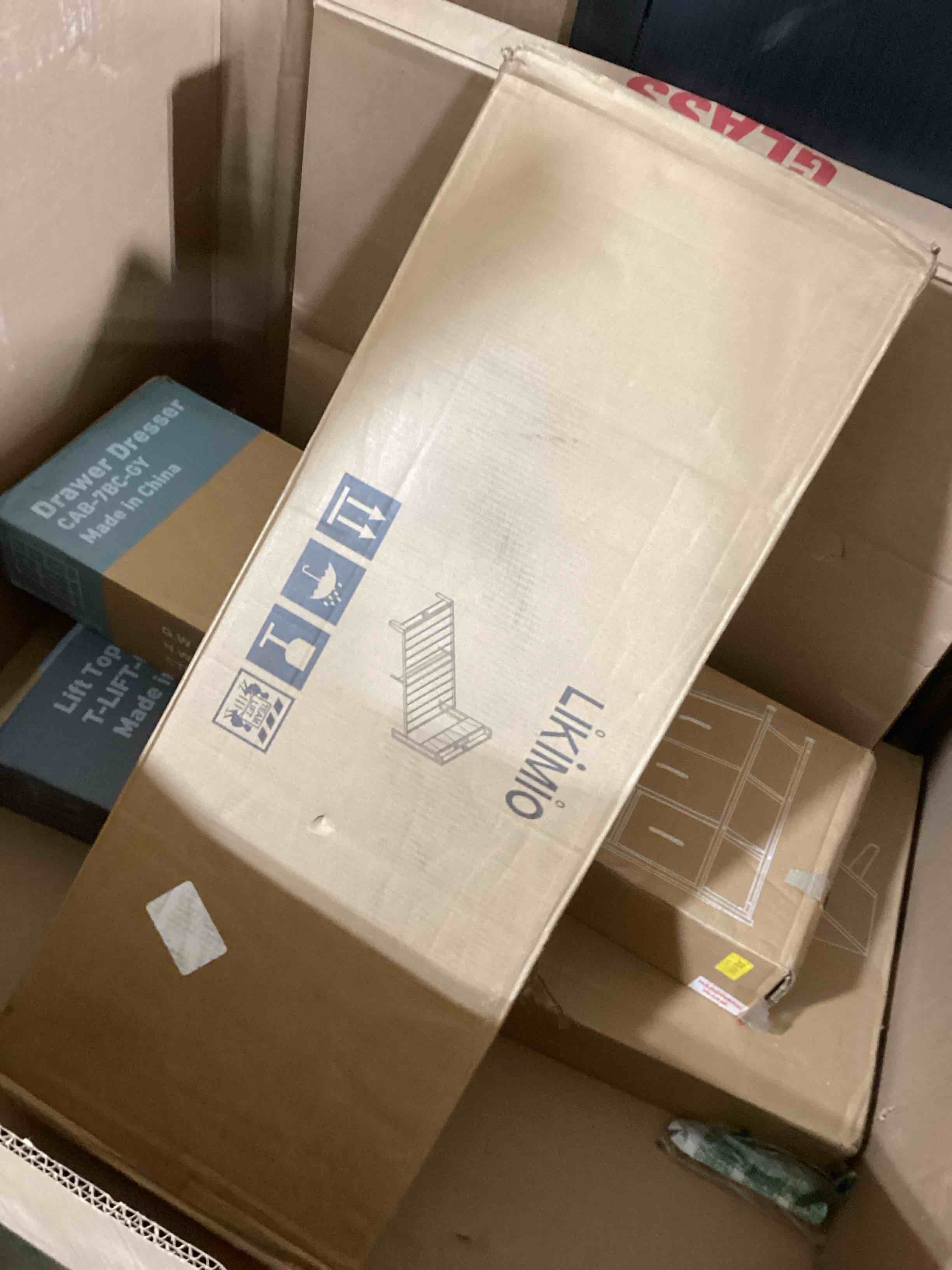 https://s3.amazonaws.com/lotting-images-prod/bidfta/GRA0205547_1729523377631.jpeg